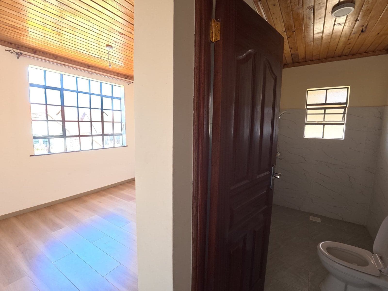 Property - Image 11