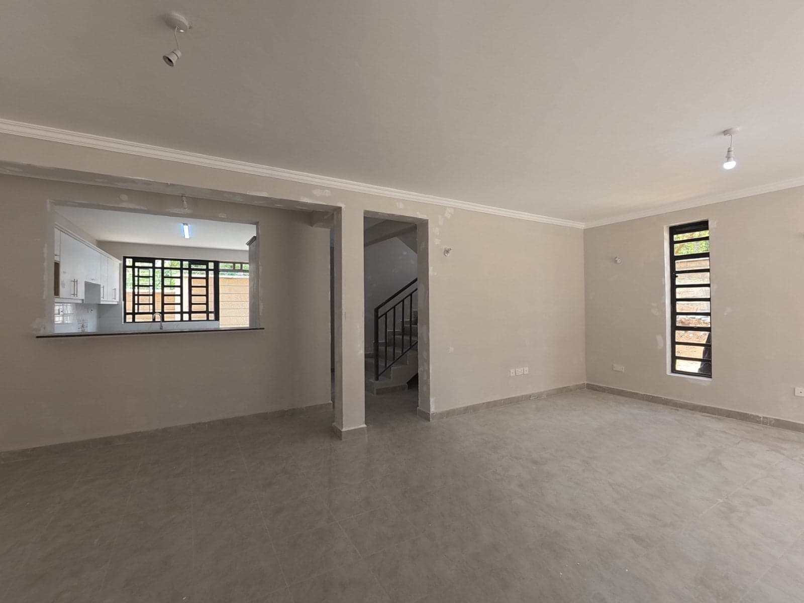 Property - Image 6