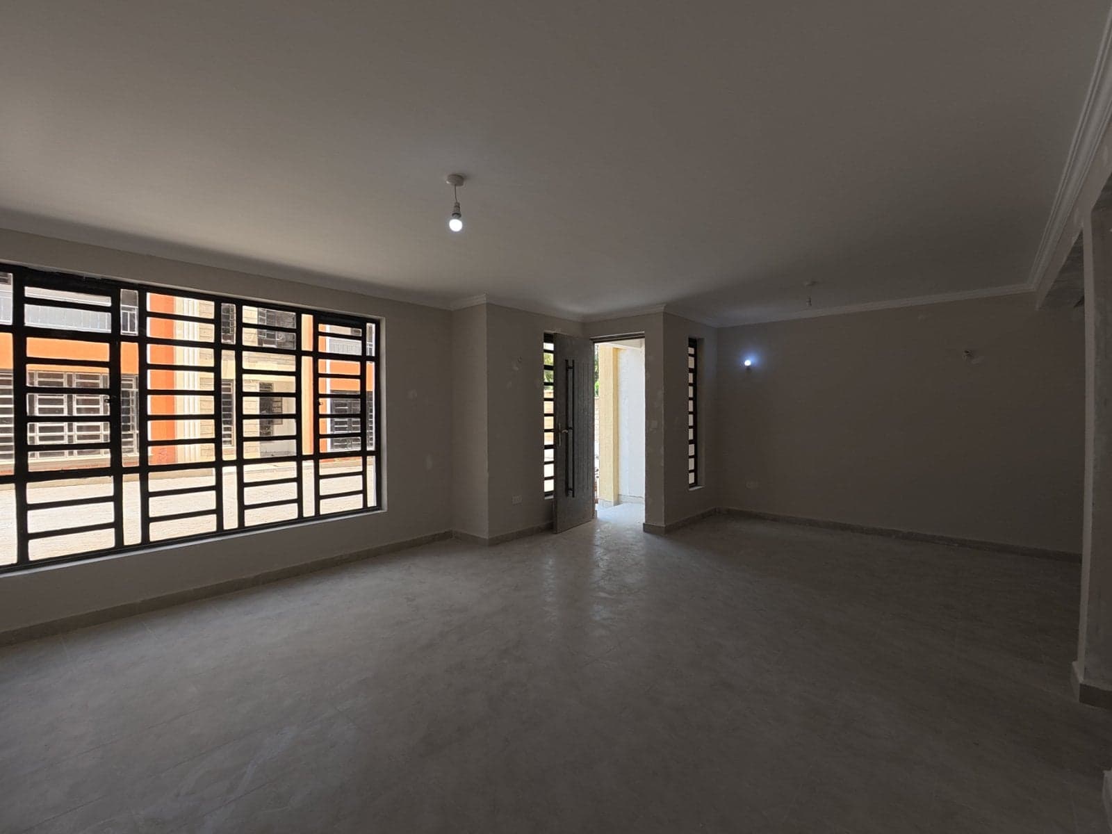 Property - Image 9