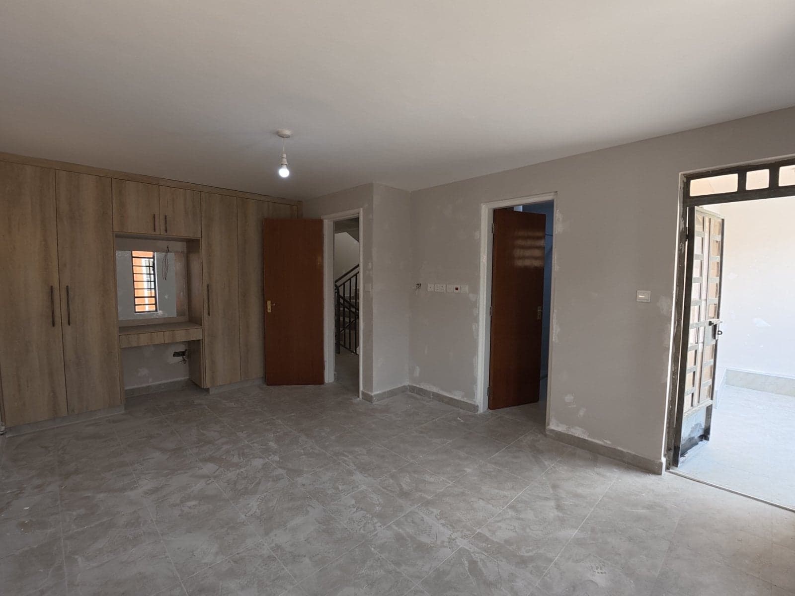 Property - Image 16