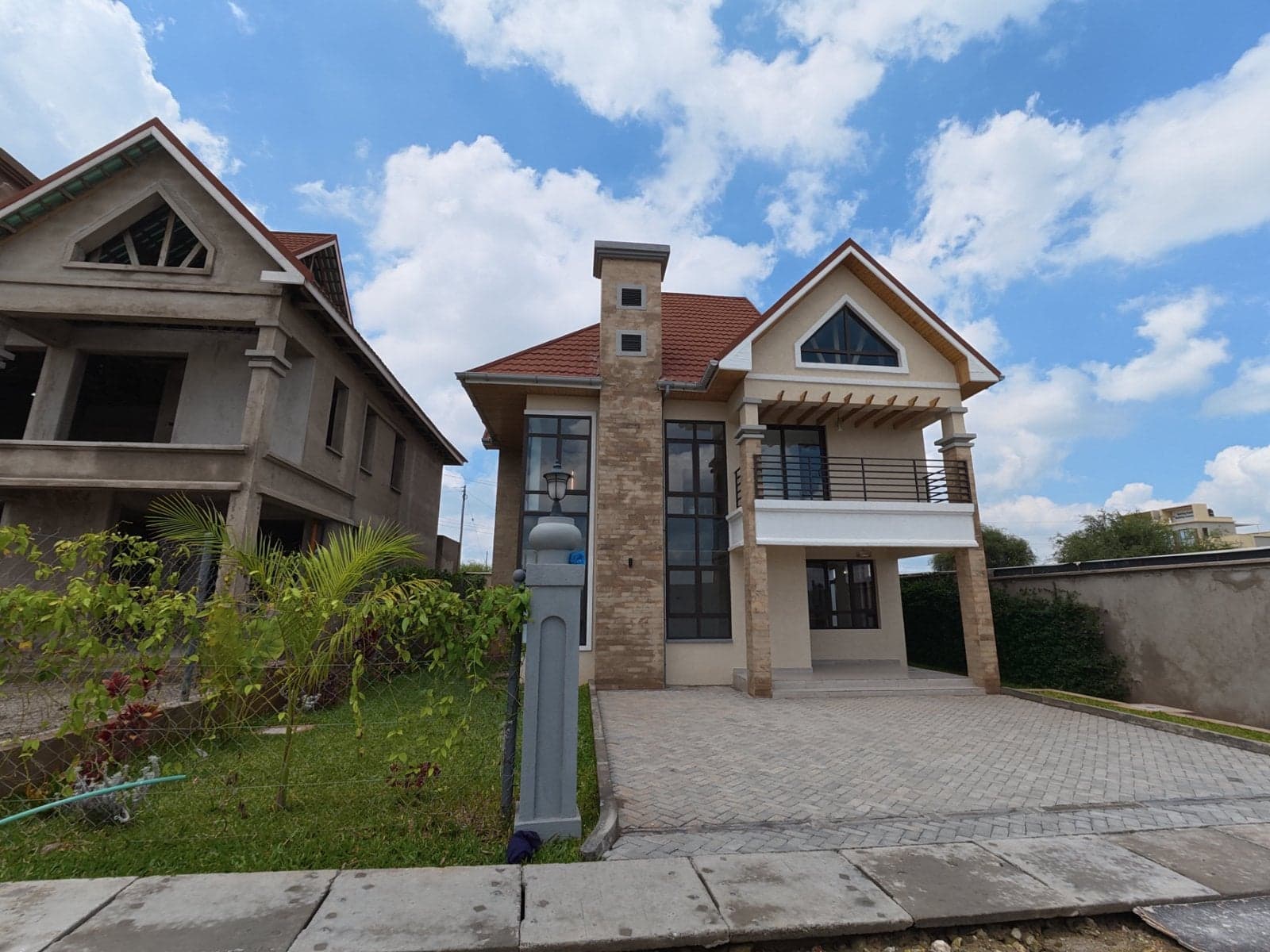 Property - Image 2