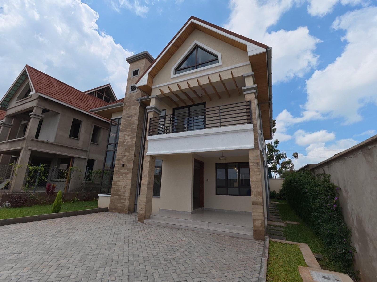 Property - Image 5