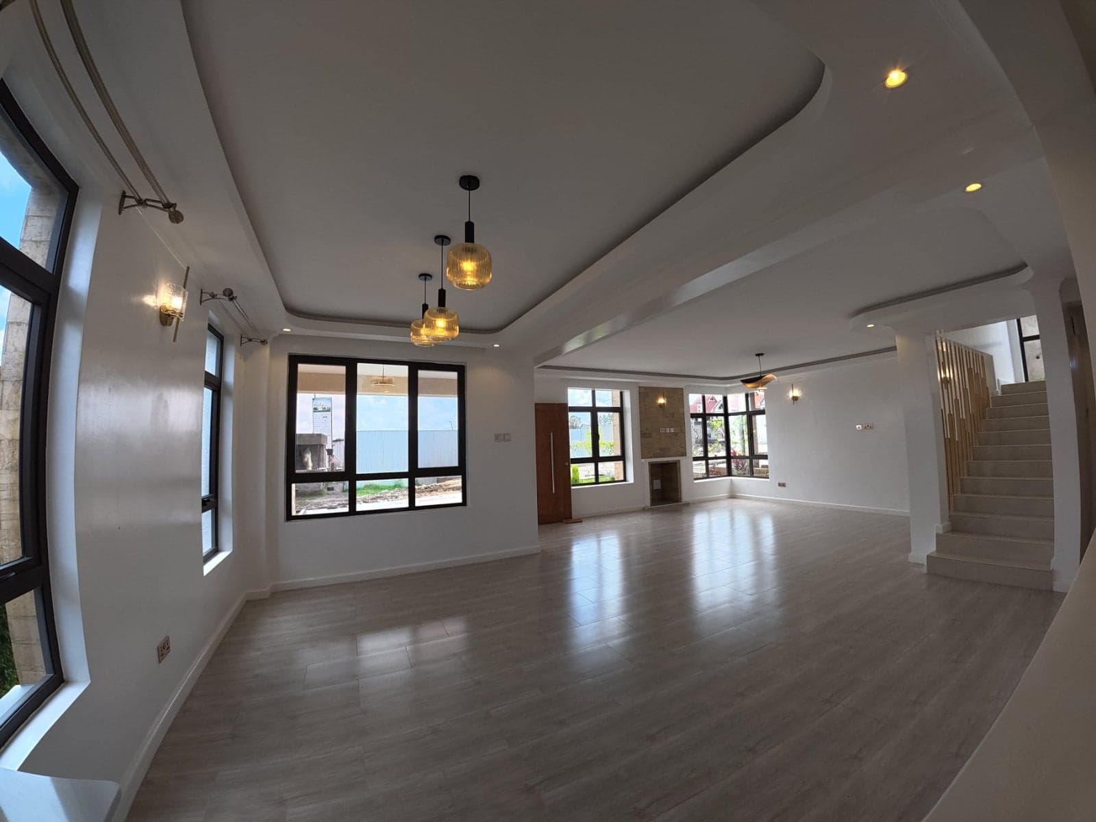 Property - Image 10