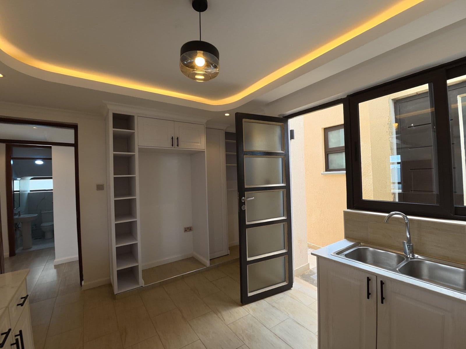 Property - Image 23