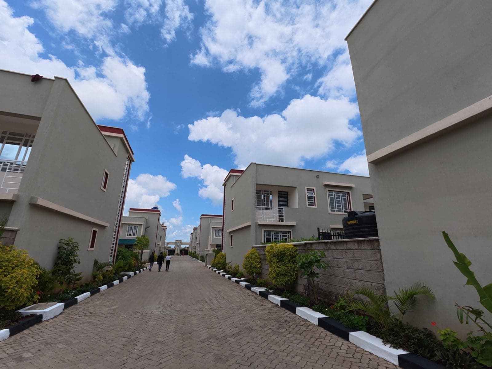 Property - Image 7