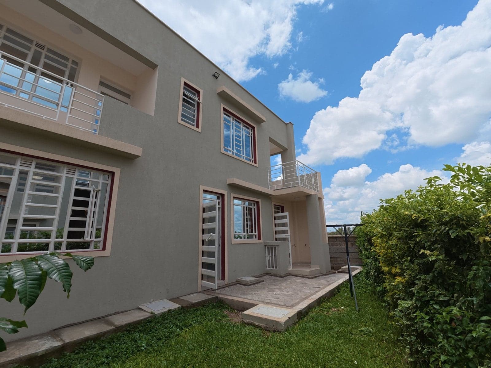 Property - Image 11