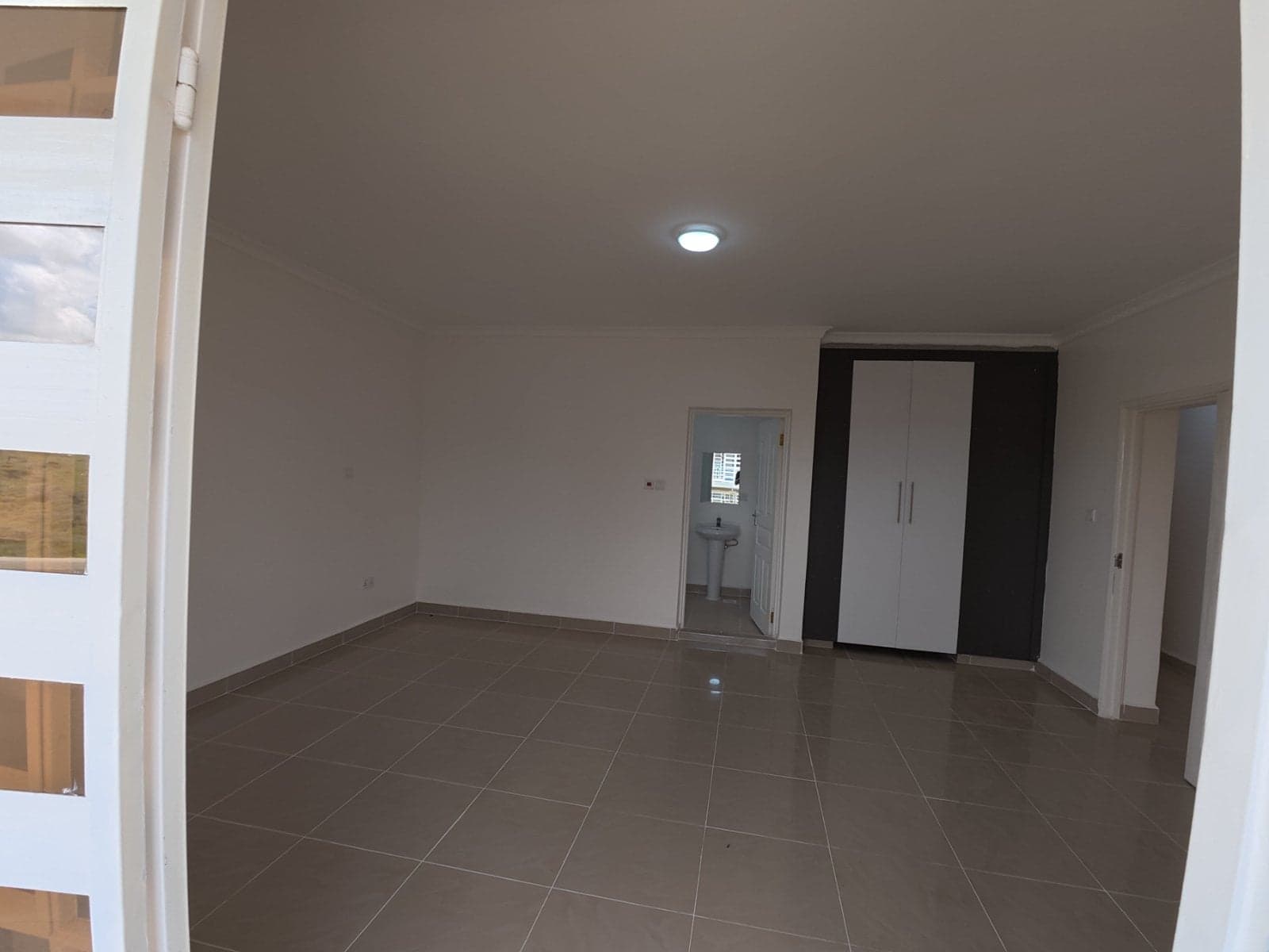 Property - Image 21
