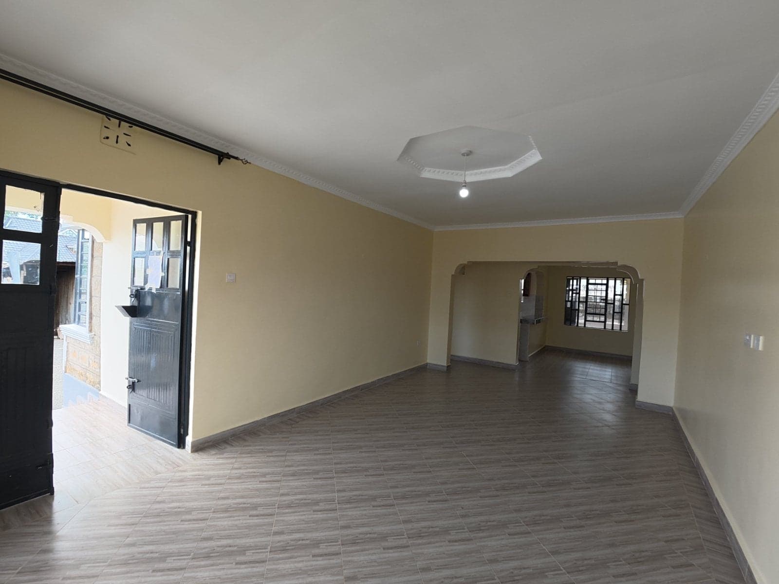 Property - Image 3