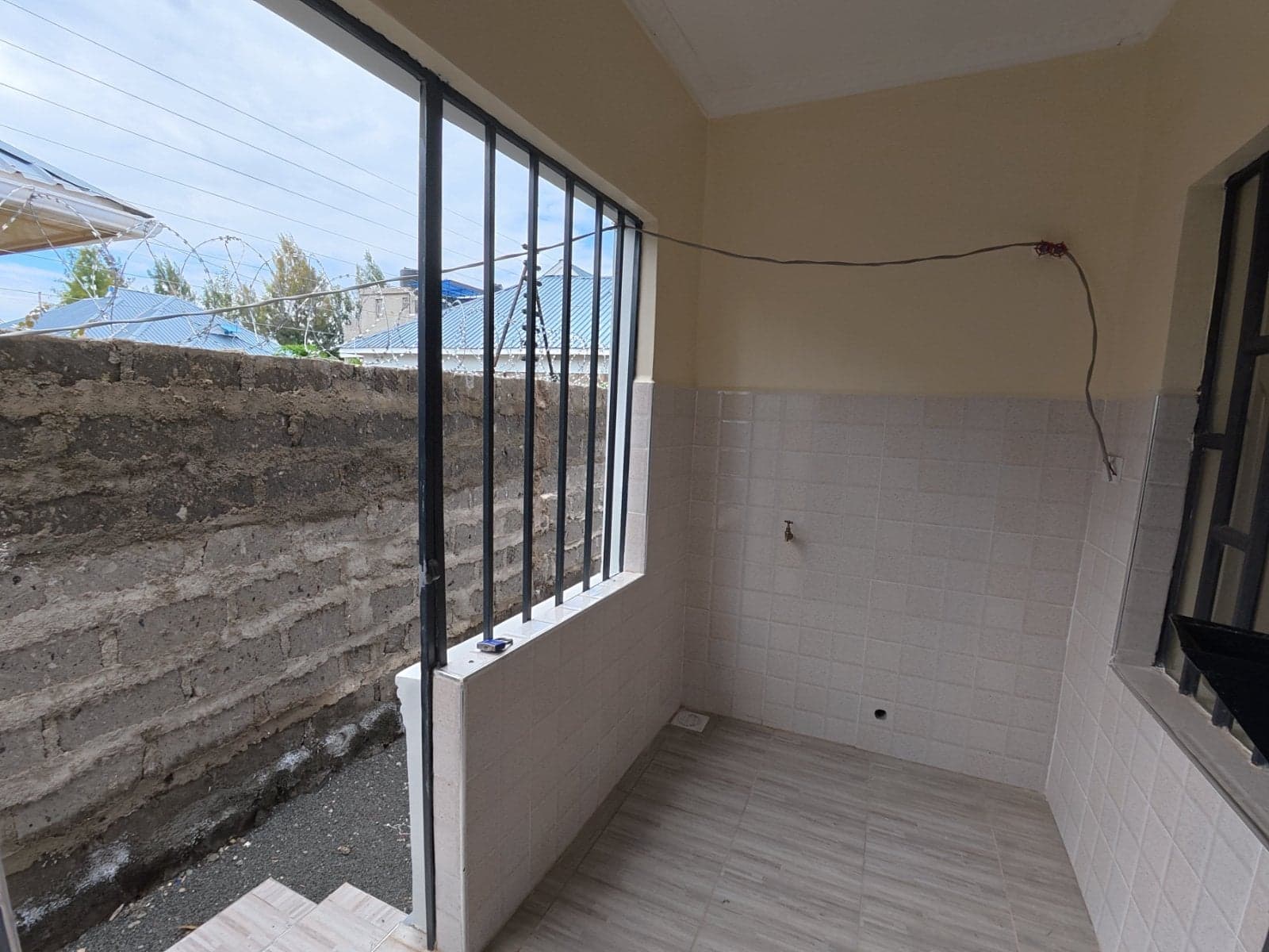 Property - Image 9