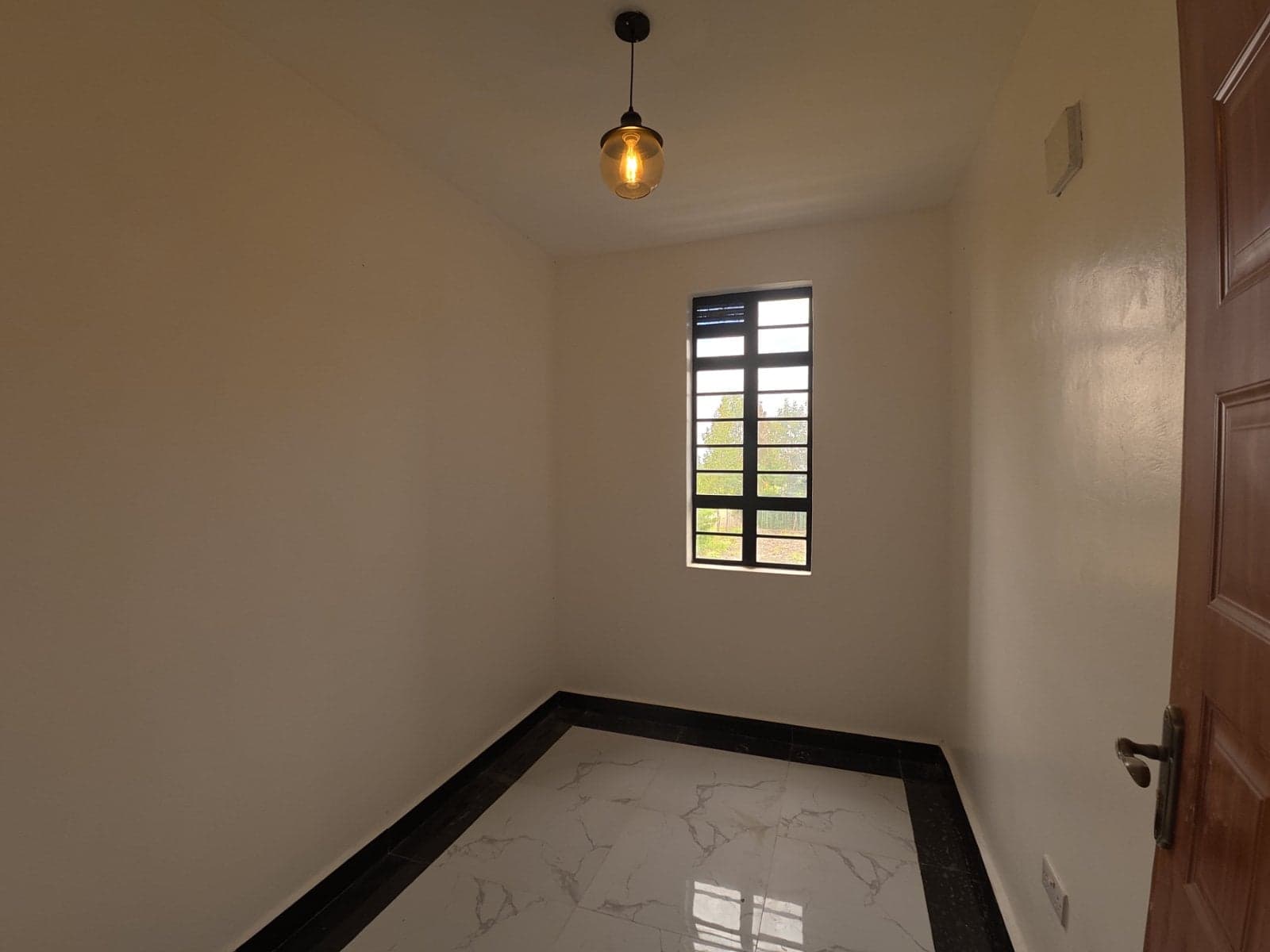 Property - Image 15