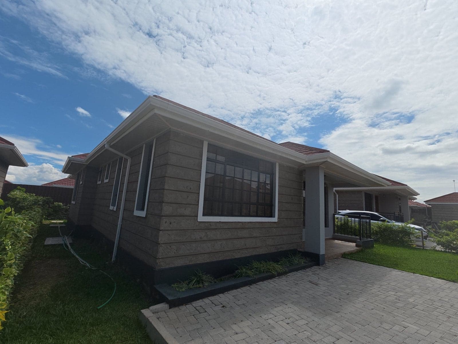 Property - Image 4