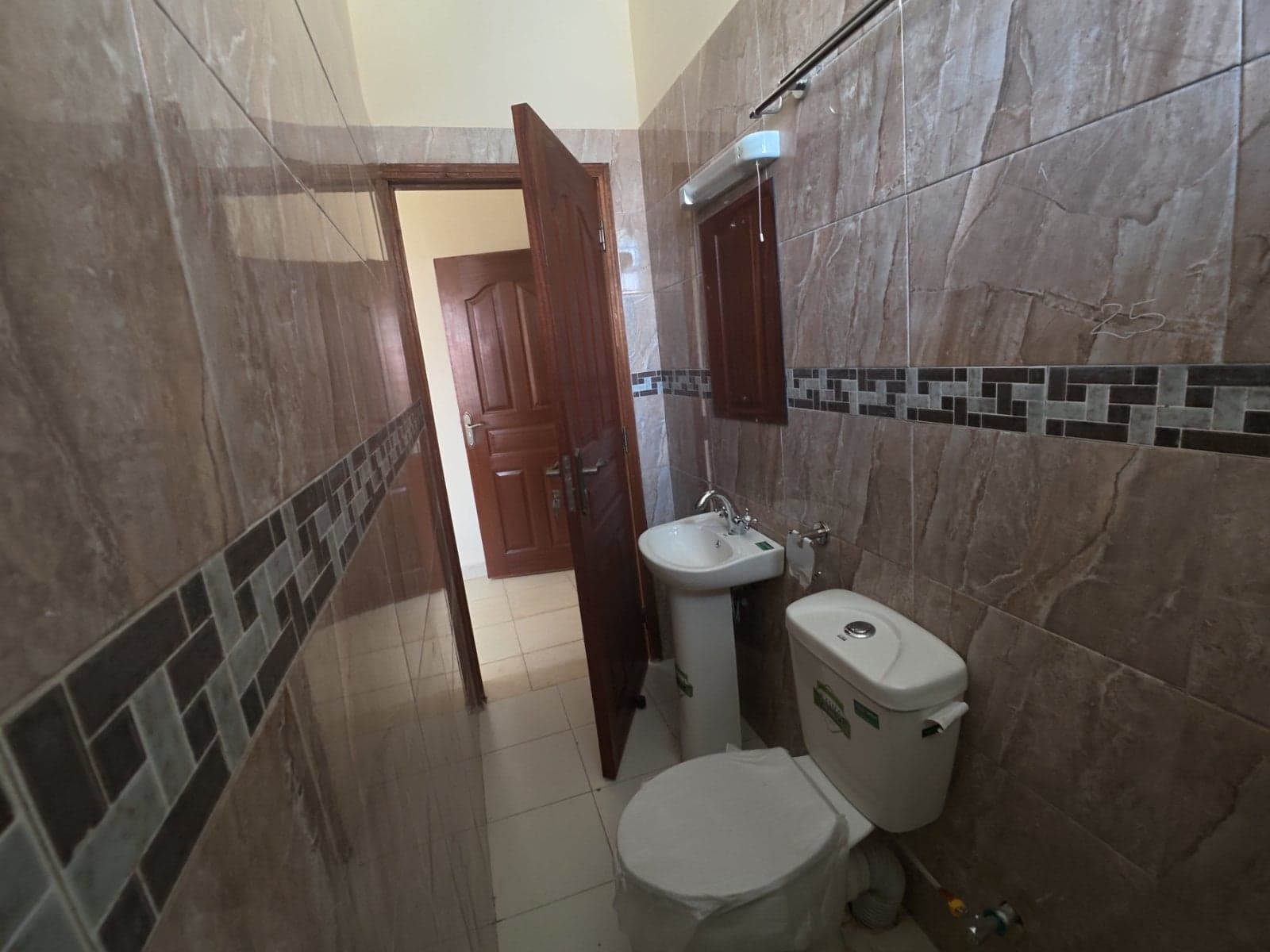 Property - Image 16