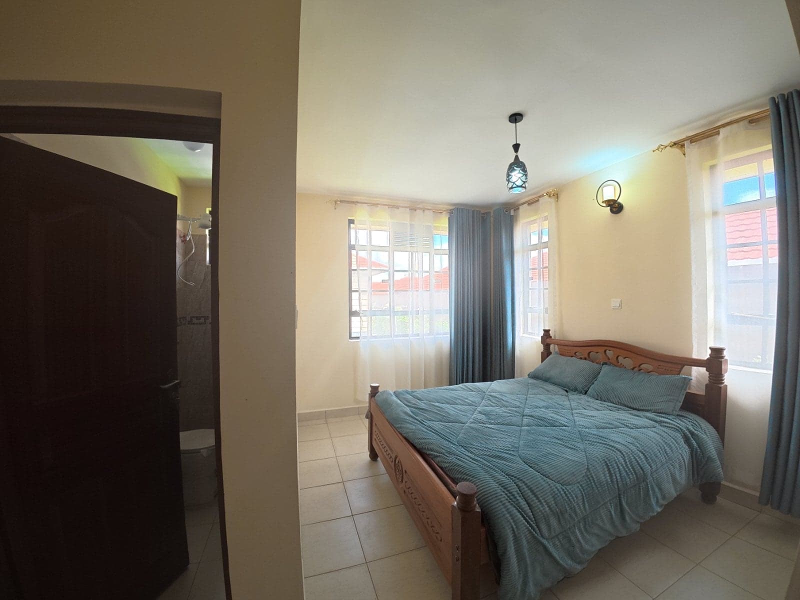 Property - Image 12
