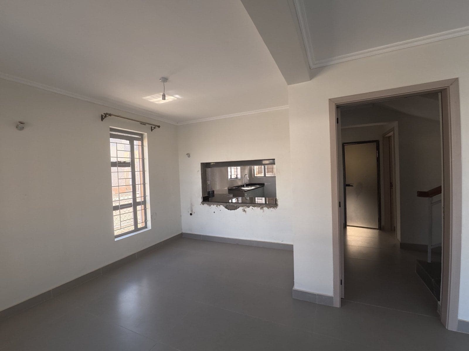 Property - Image 9