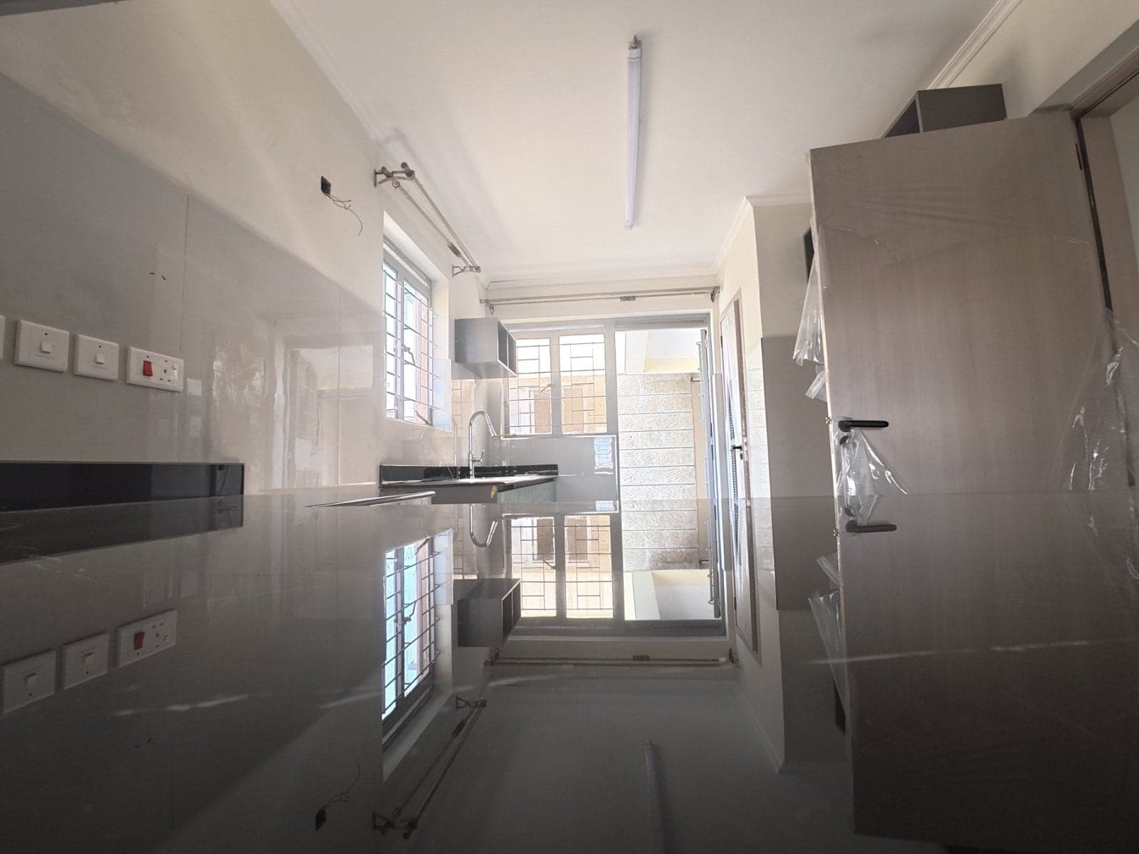 Property - Image 11