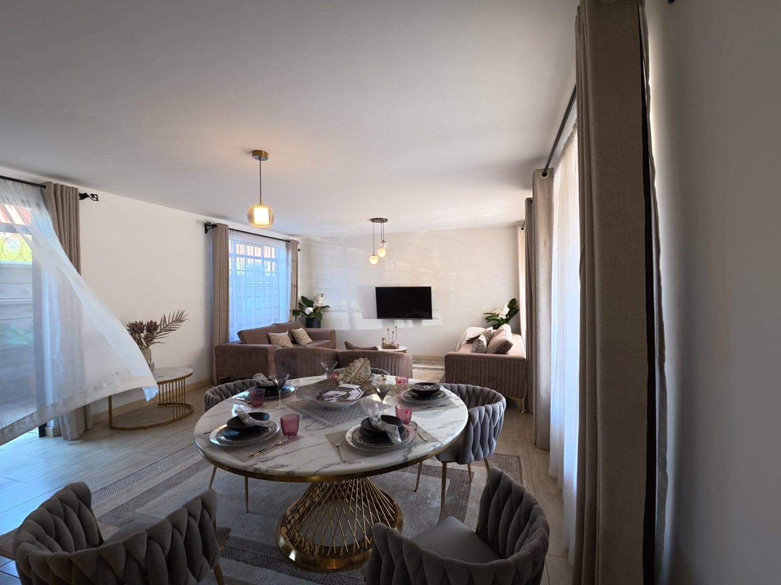 Property - Image 6