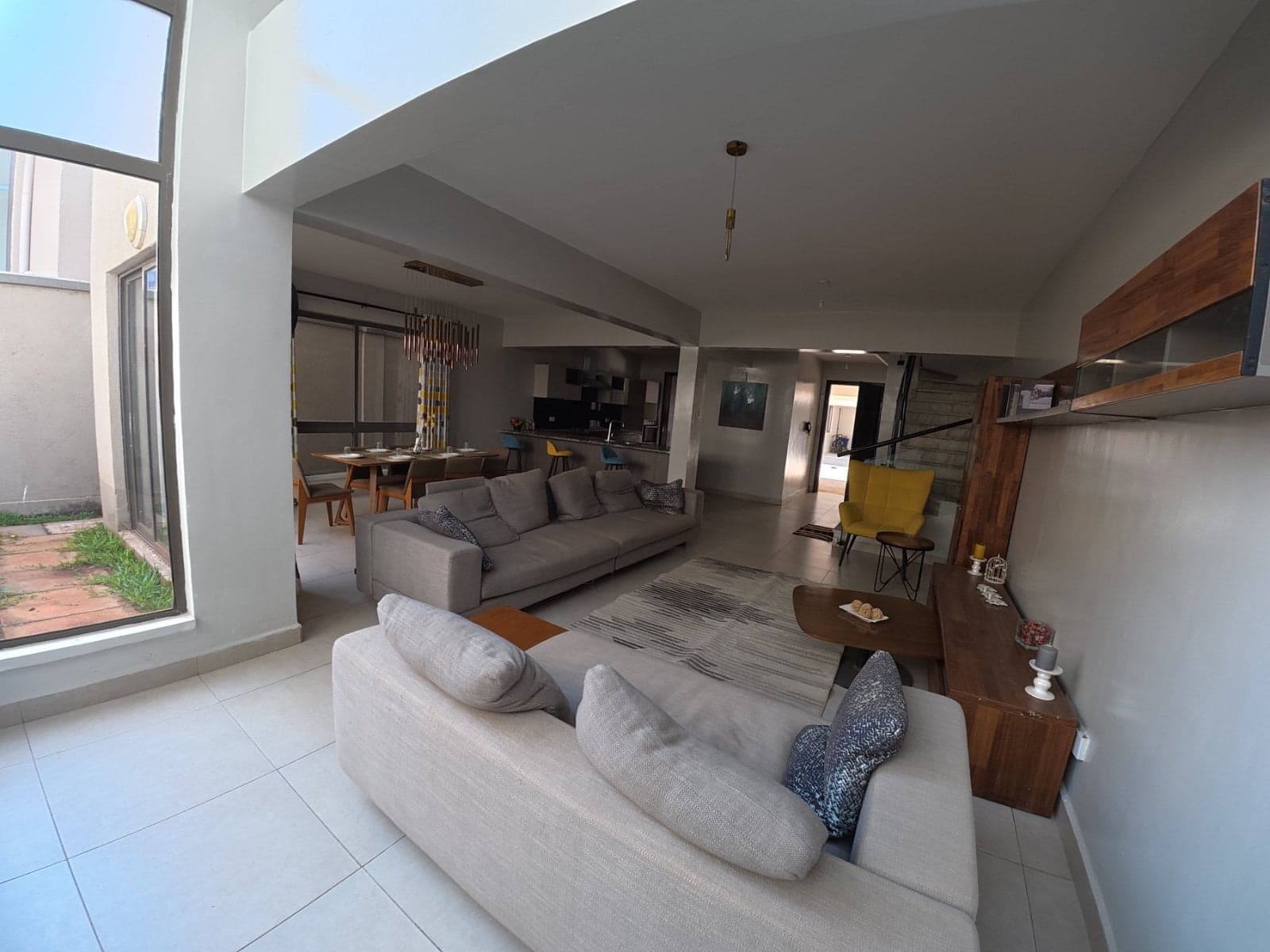Property - Image 5
