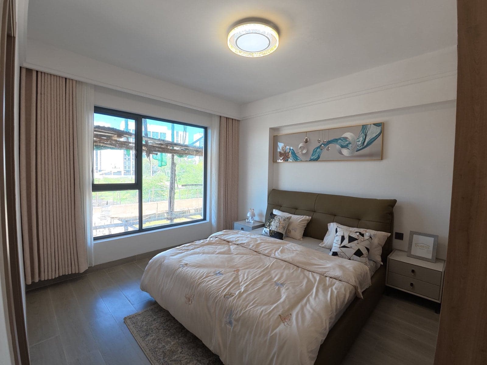 Property - Image 12