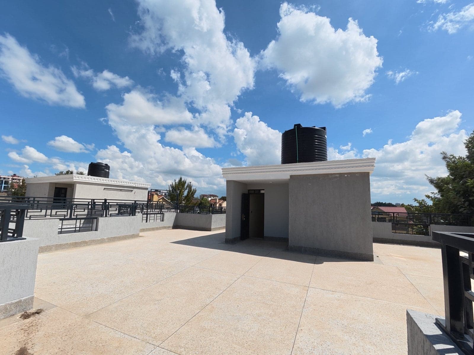 Property - Image 7