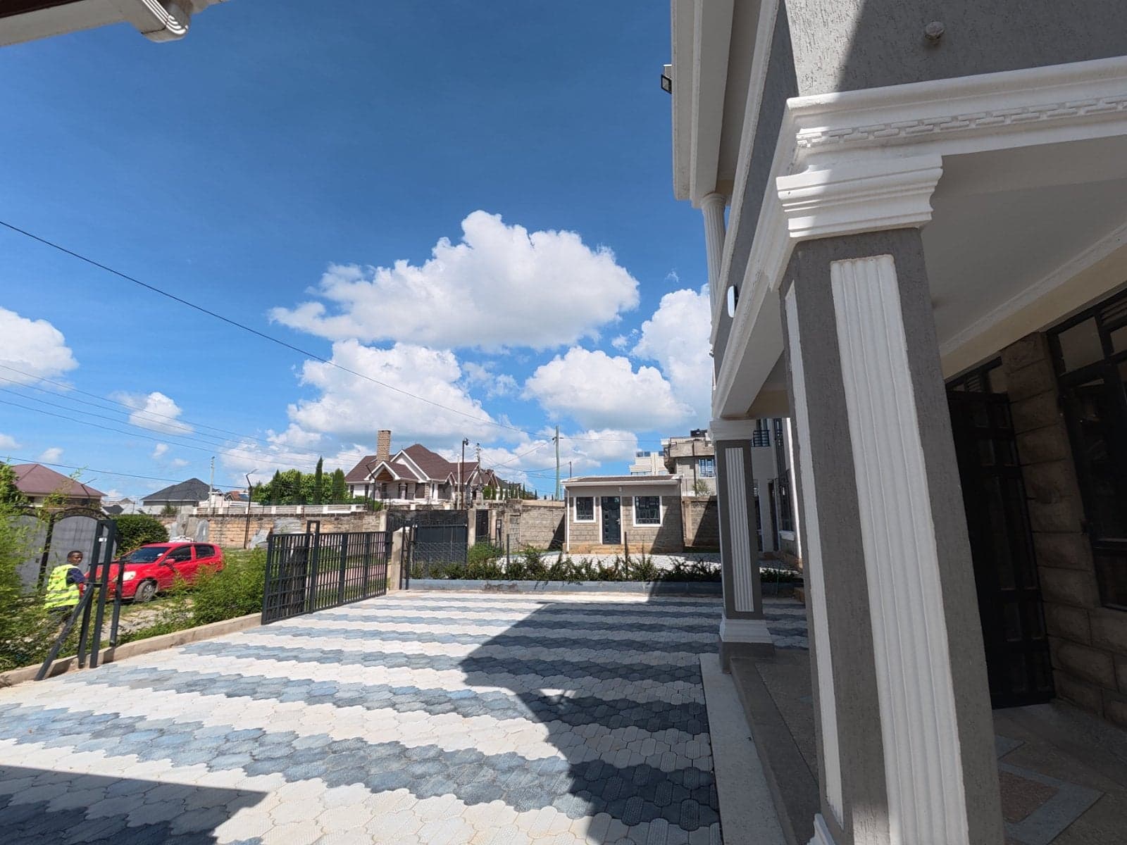Property - Image 3