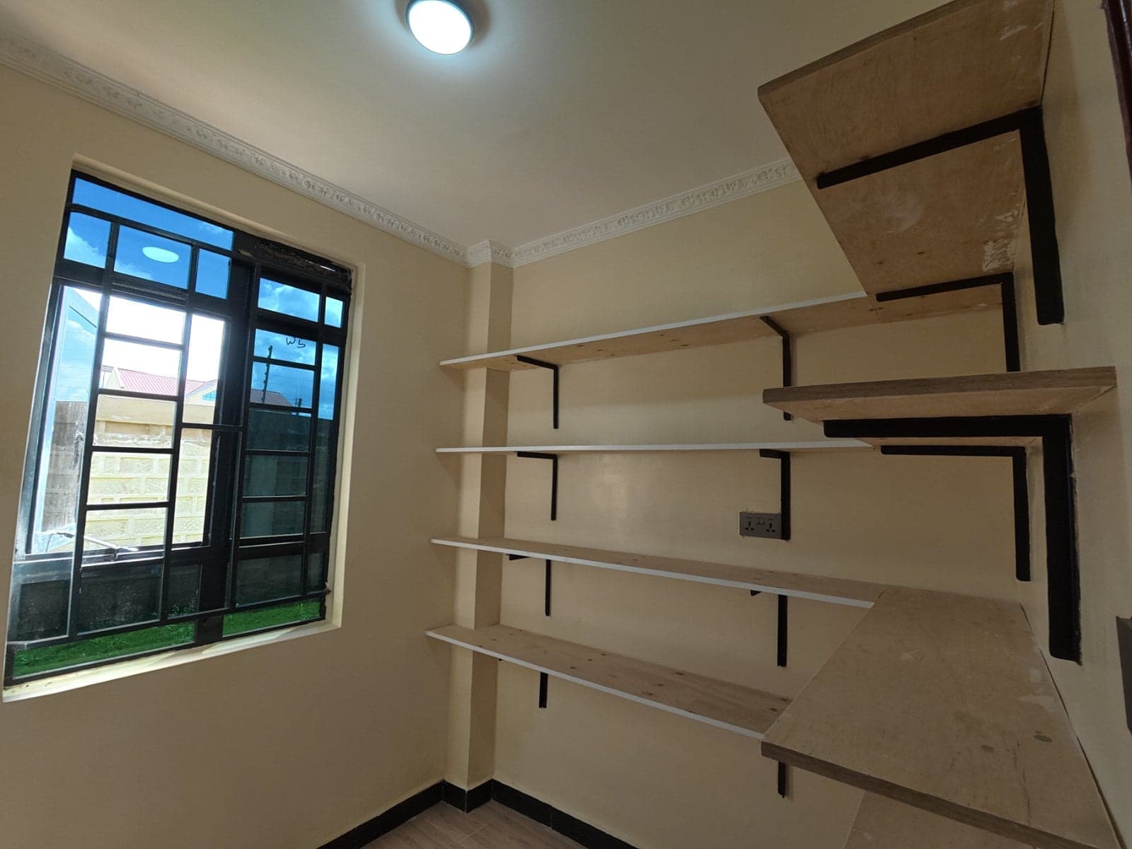 Property - Image 14