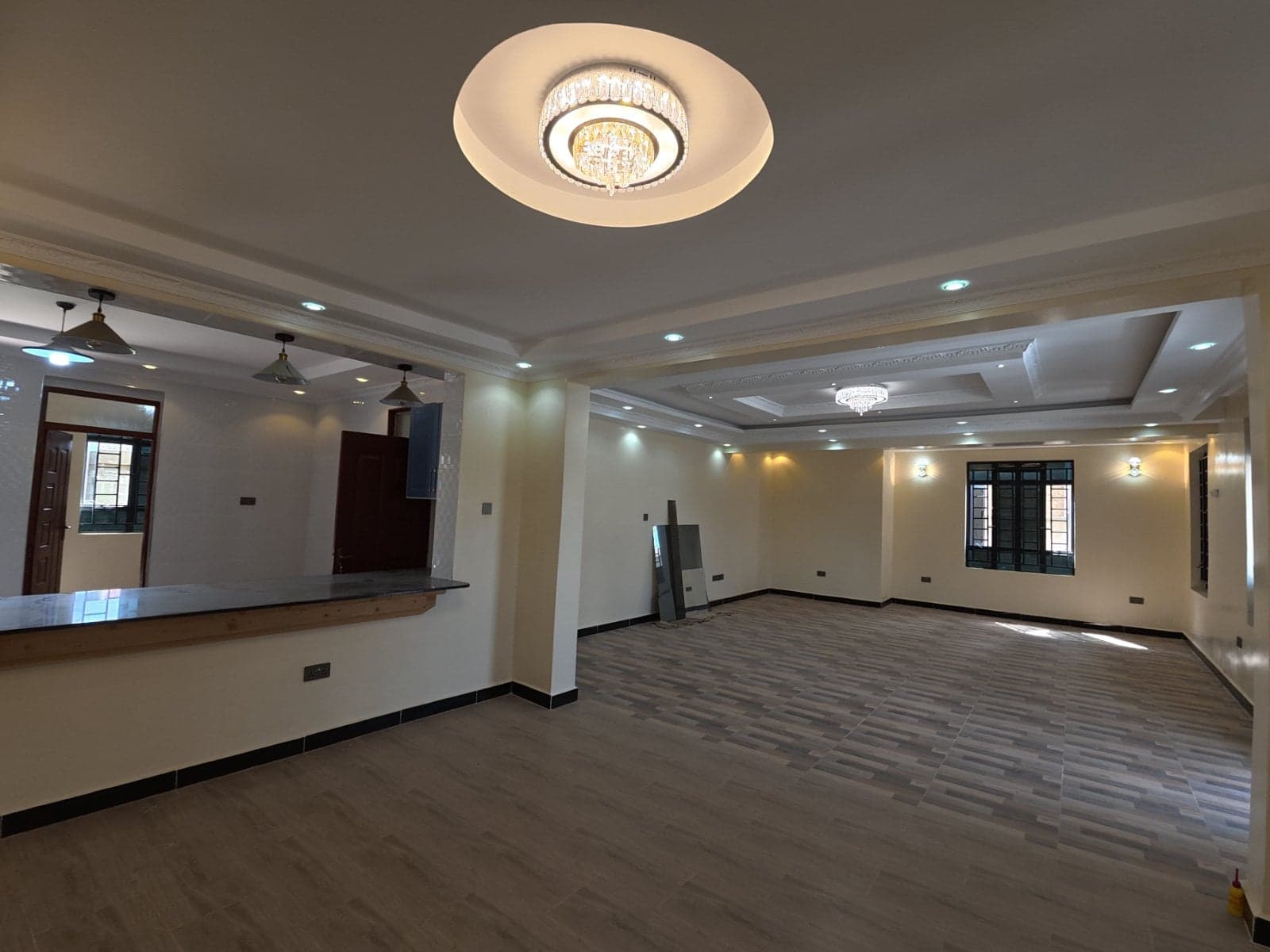 Property - Image 12