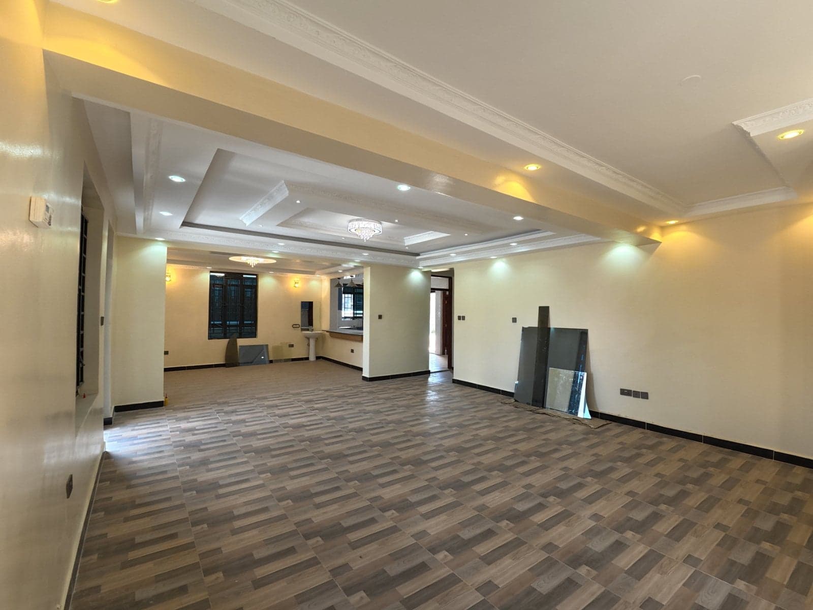 Property - Image 8