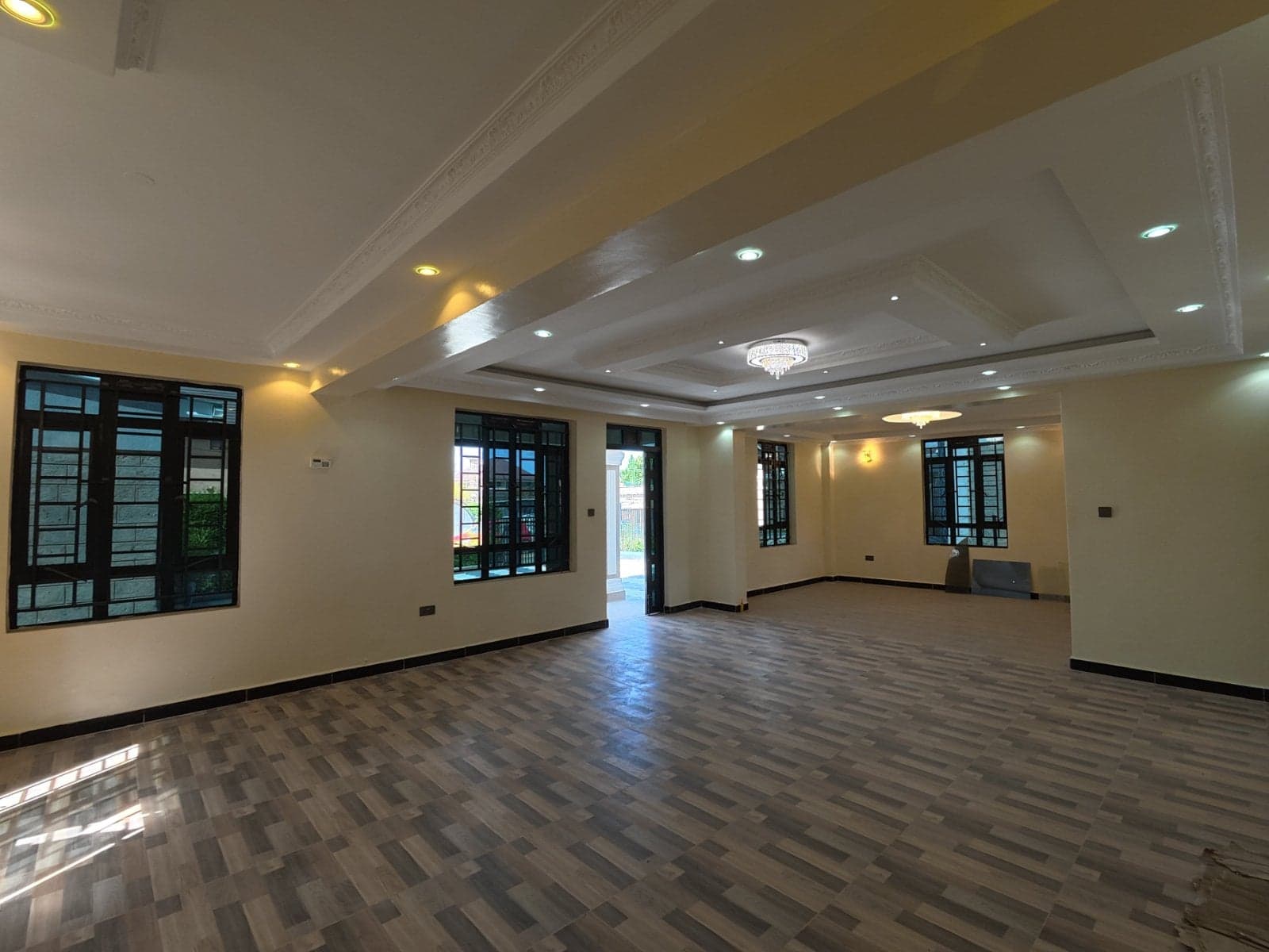 Property - Image 13