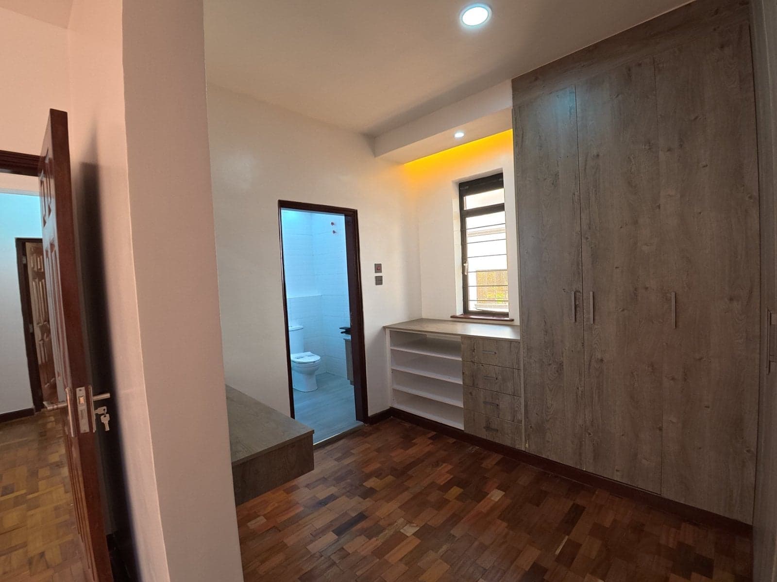 Property - Image 13