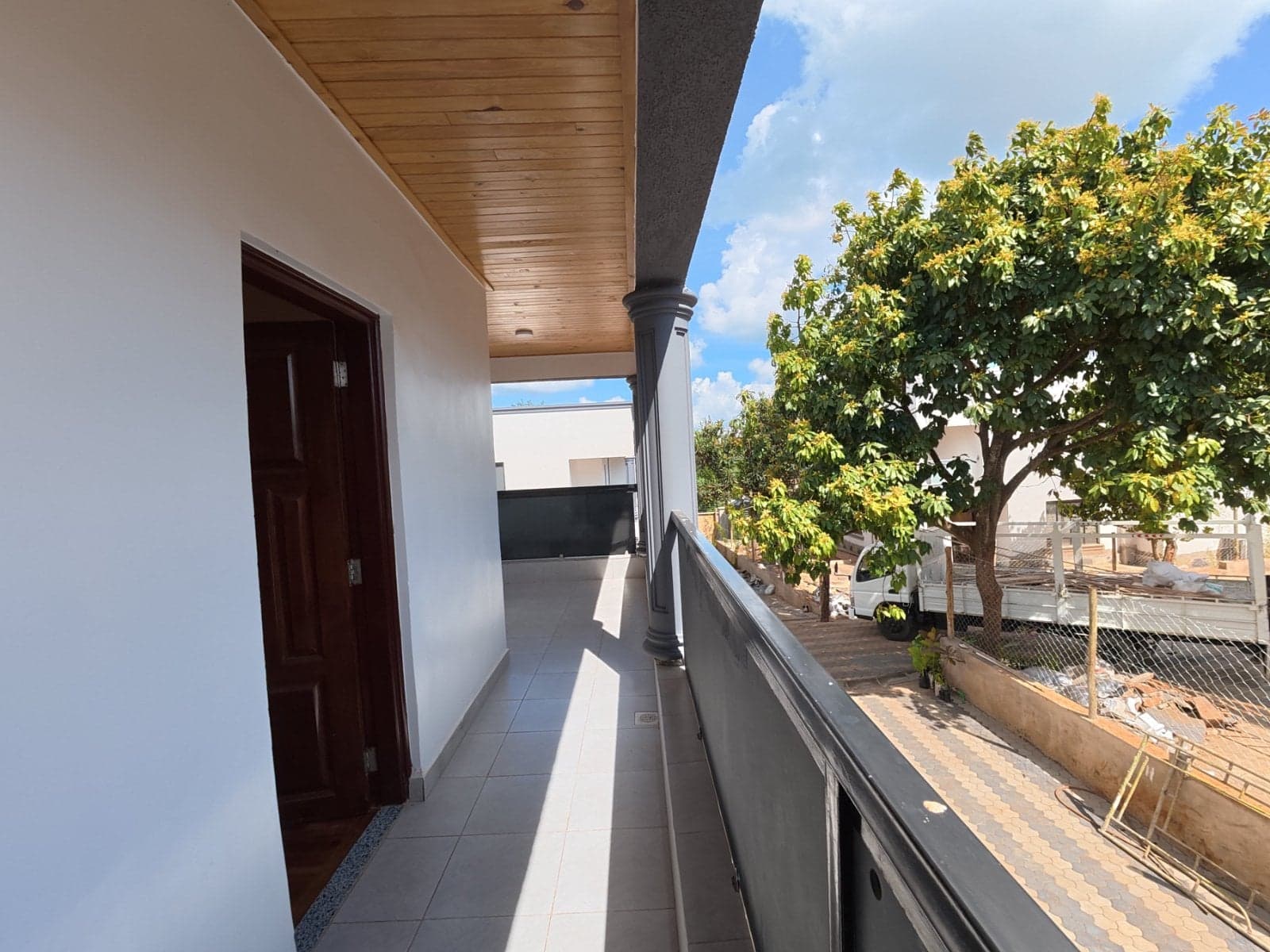 Property - Image 15