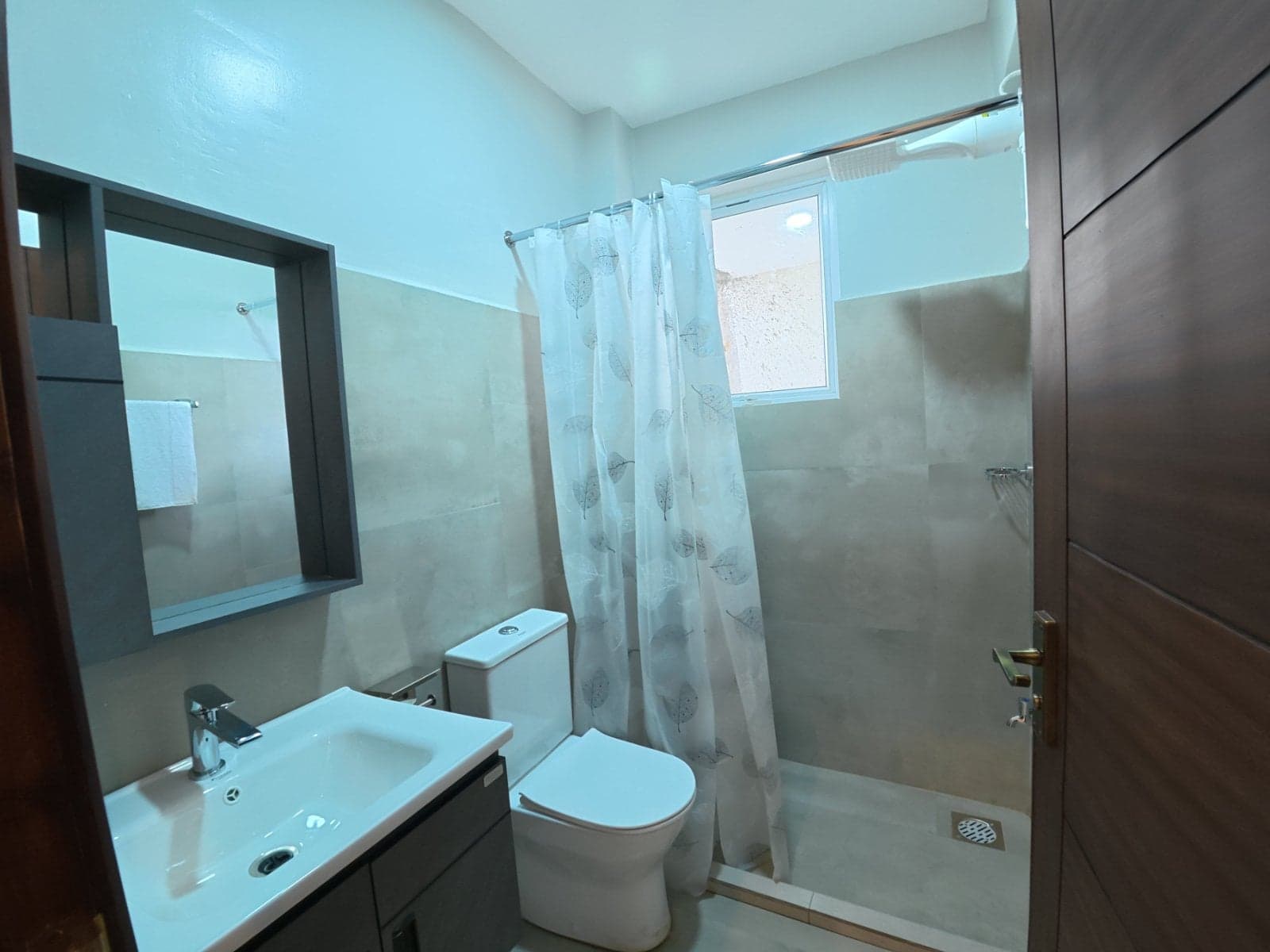 Property - Image 8