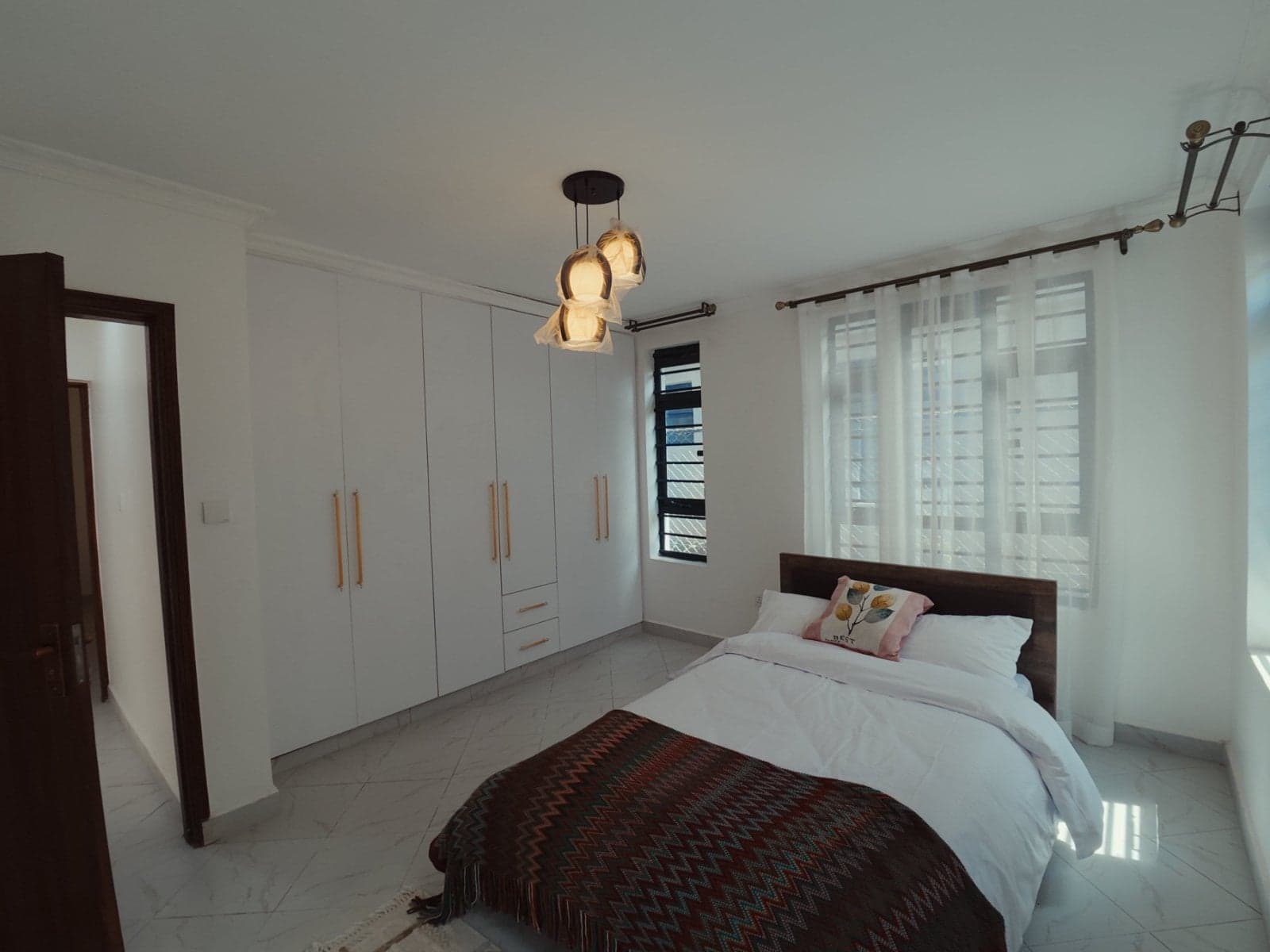 Property - Image 15