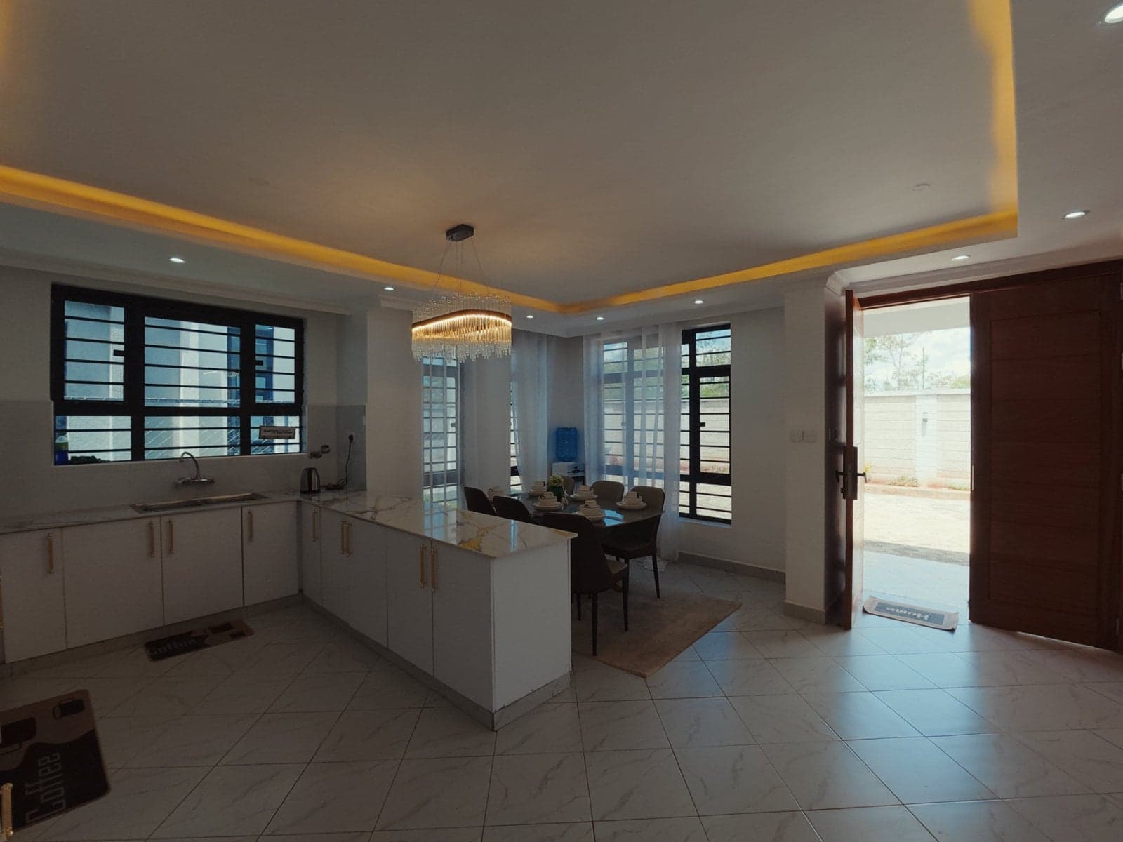 Property - Image 7