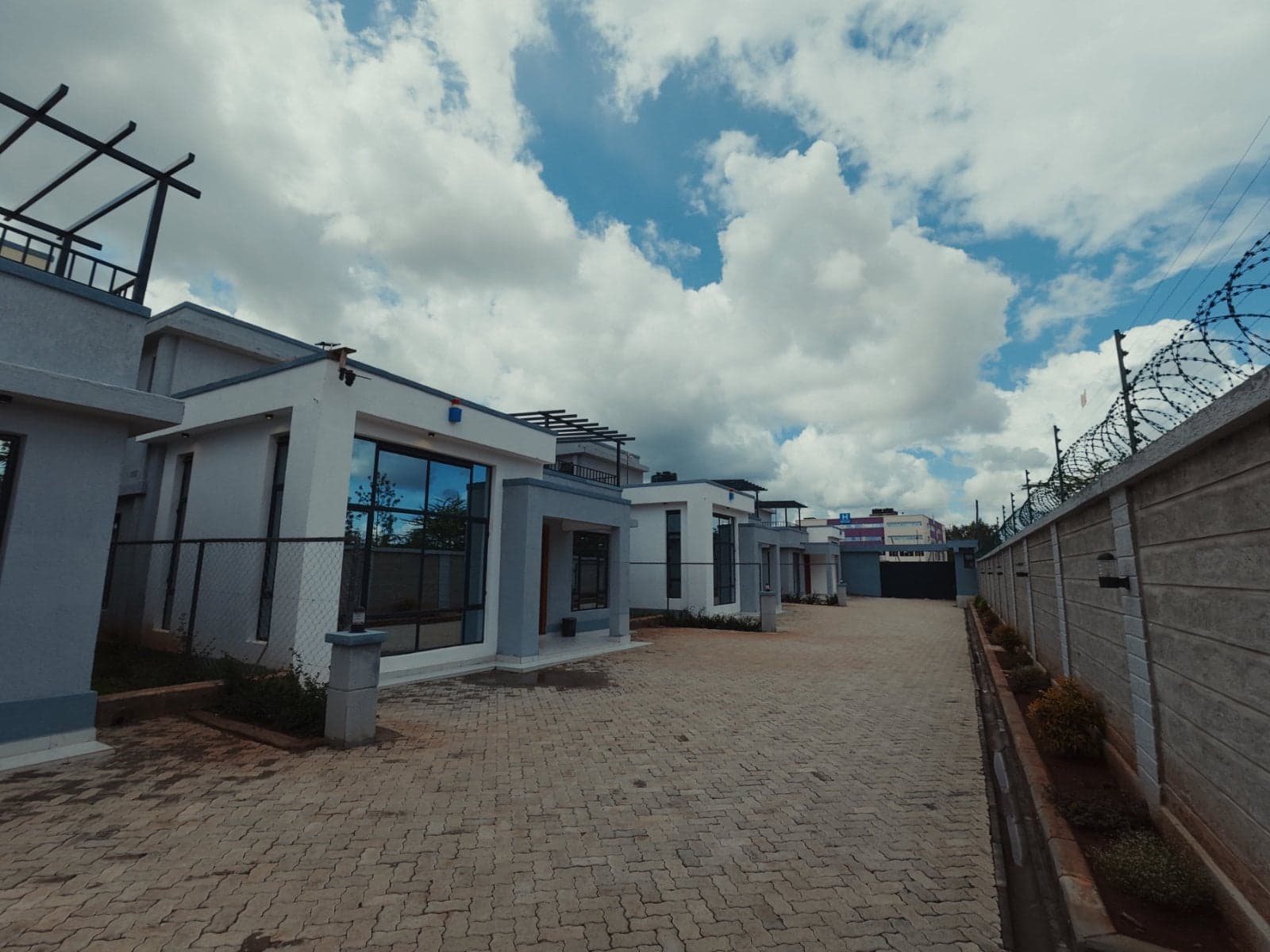 Property - Image 2