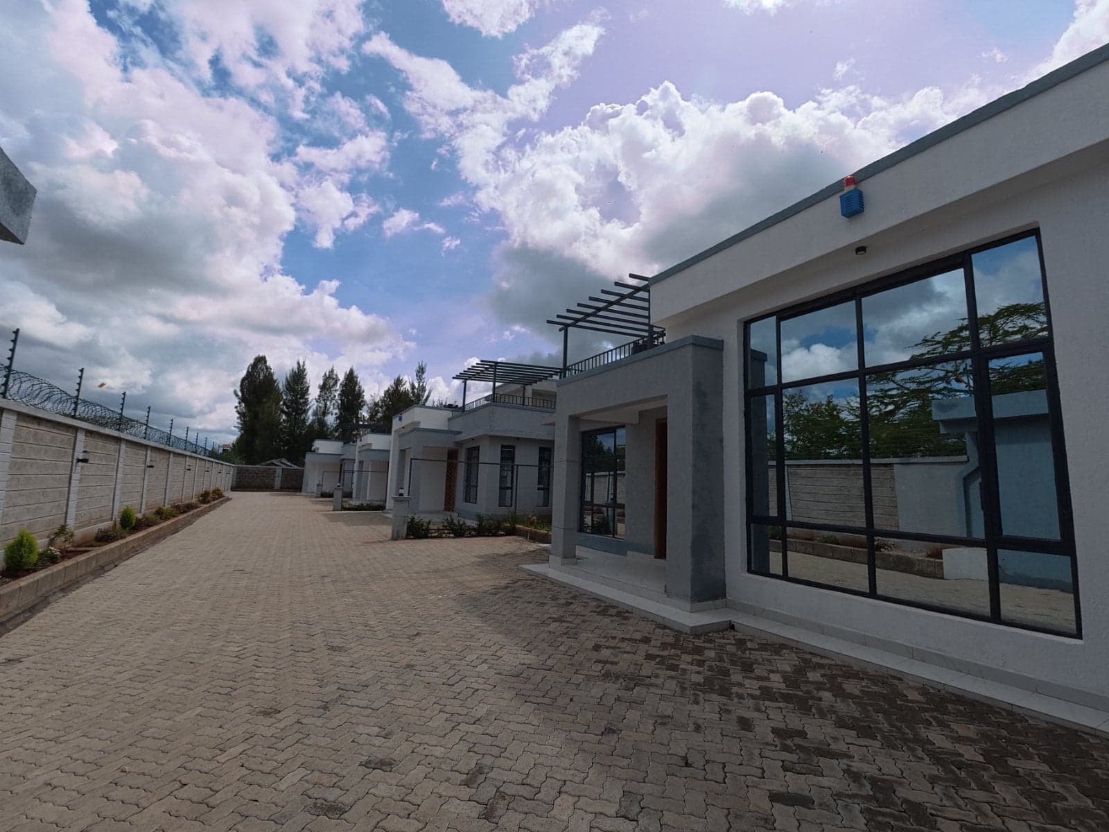 Property - Image 3