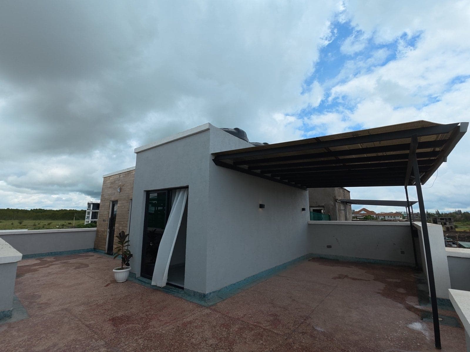 Property - Image 4