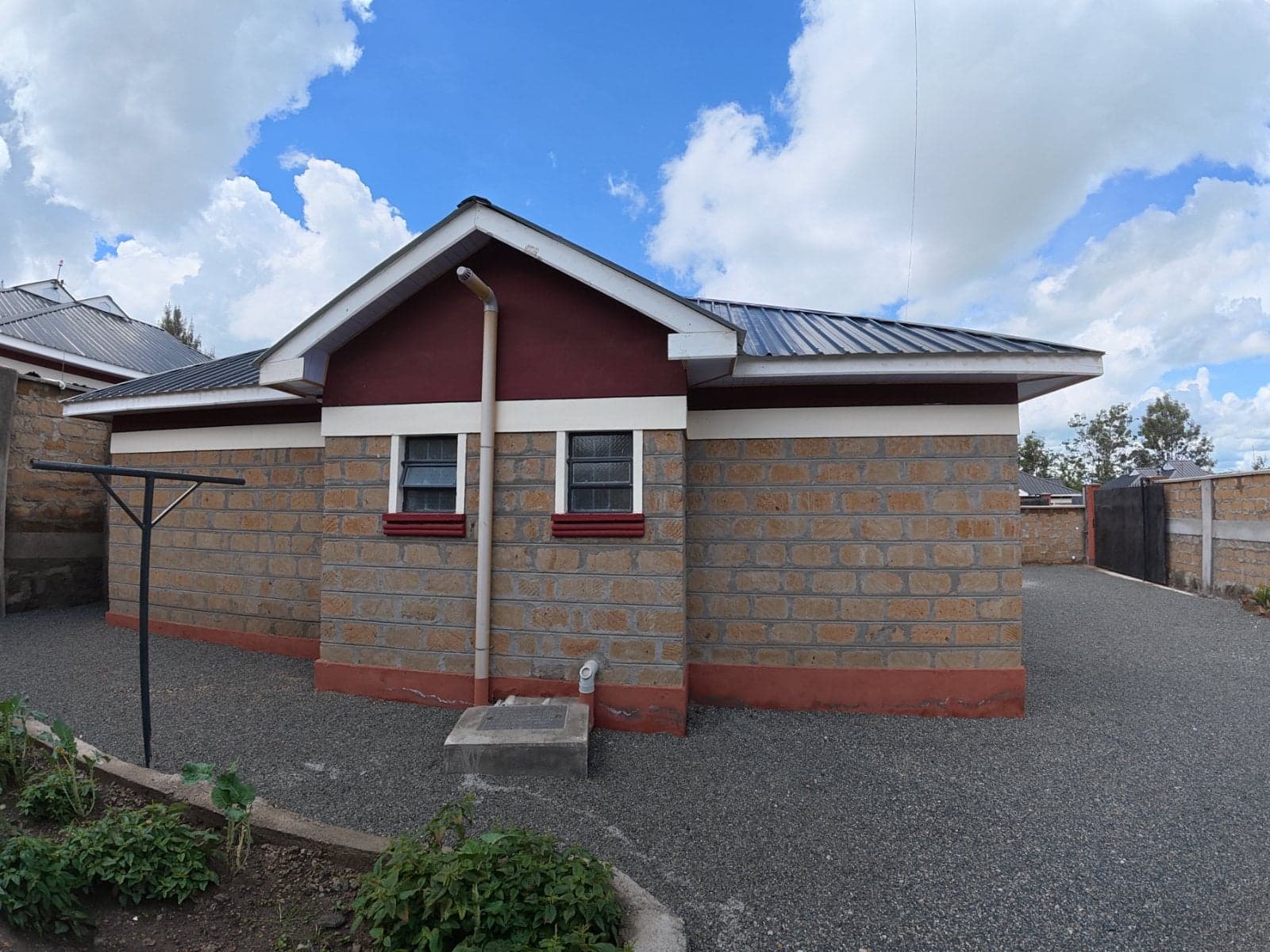 Property - Image 3