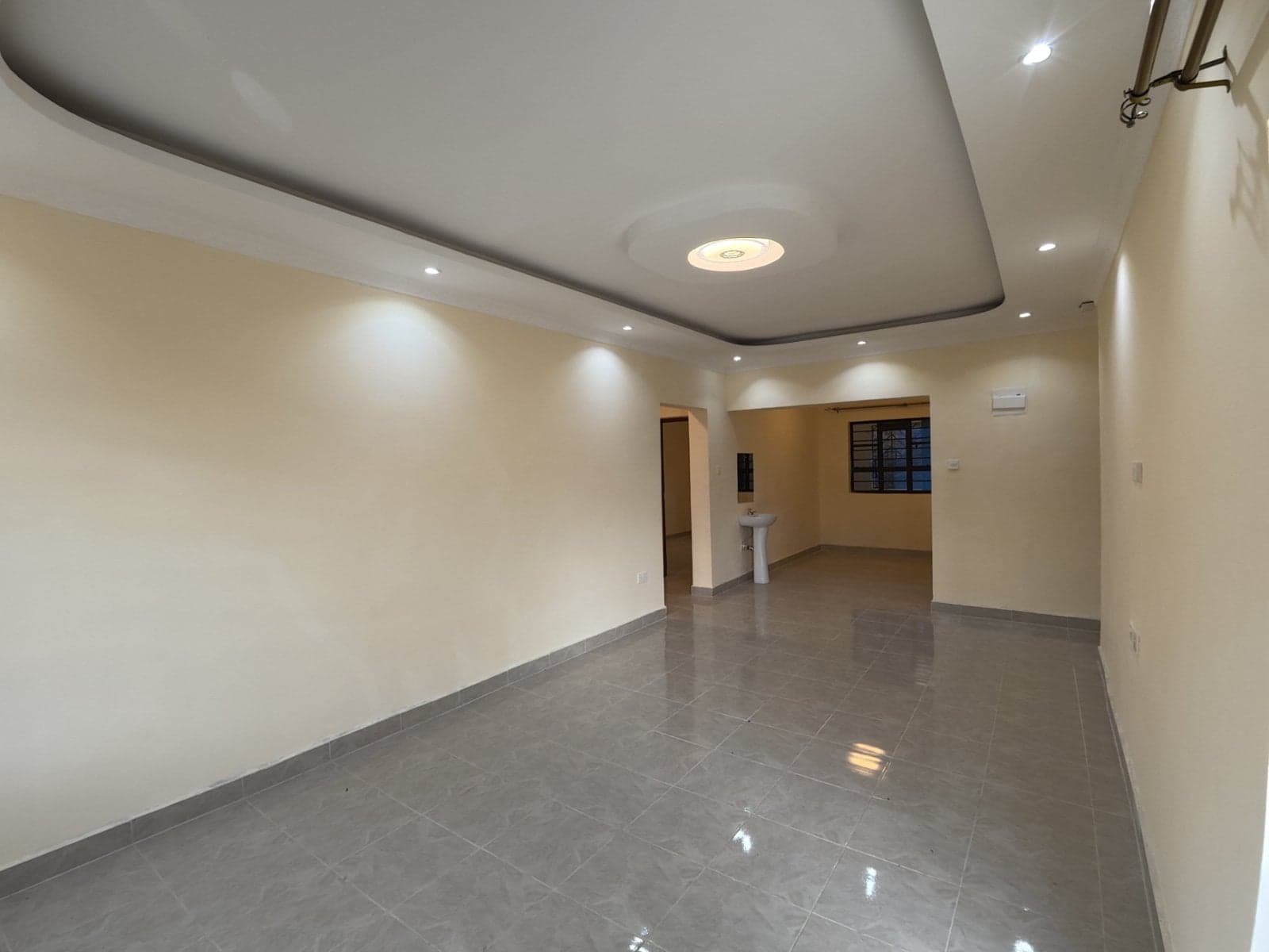 Property - Image 6