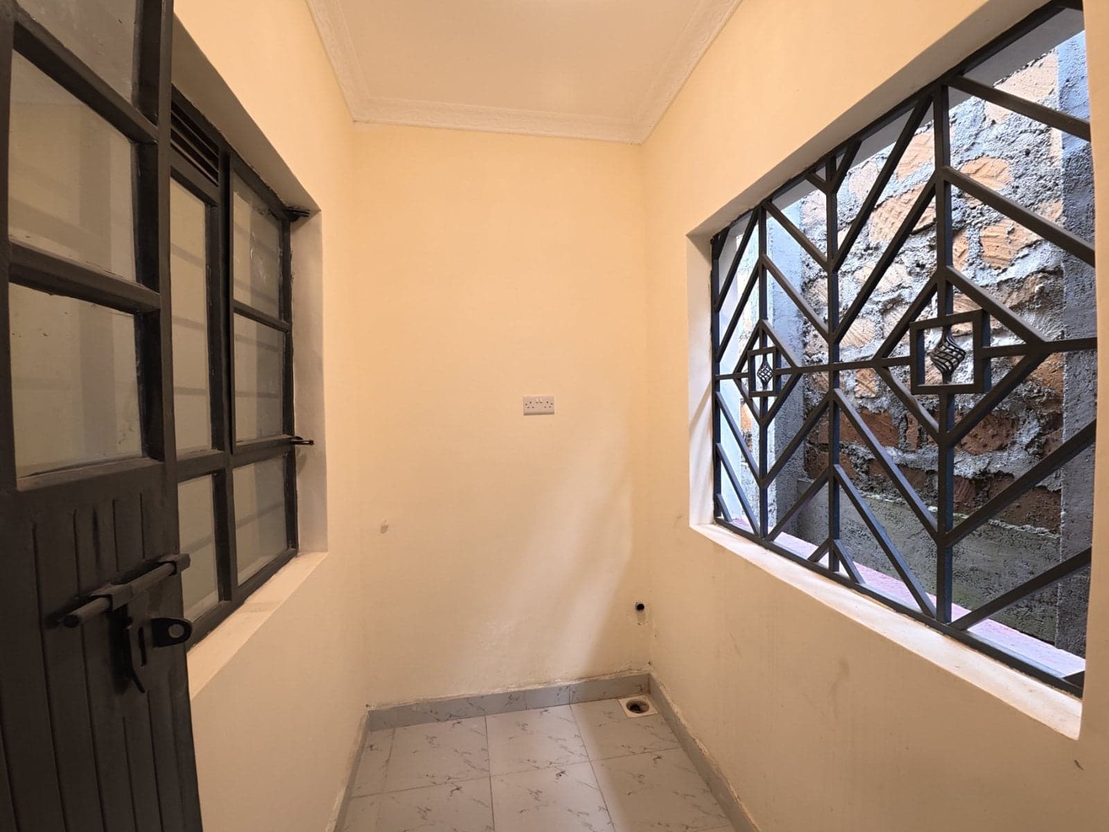 Property - Image 13