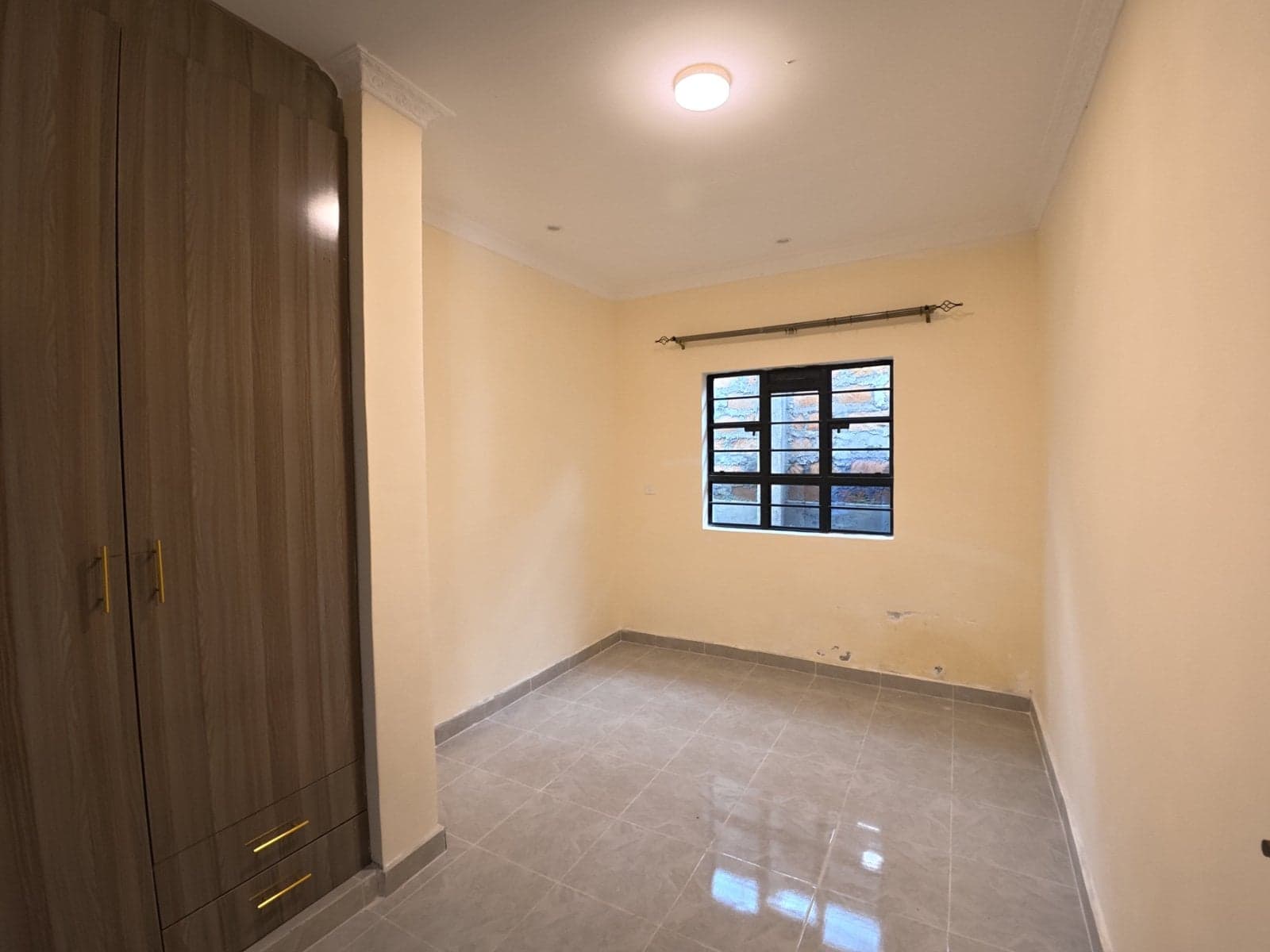 Property - Image 18