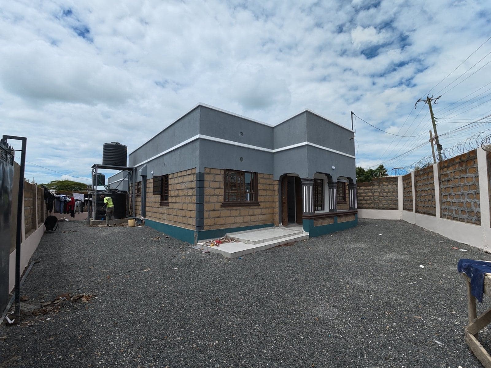Property - Image 2