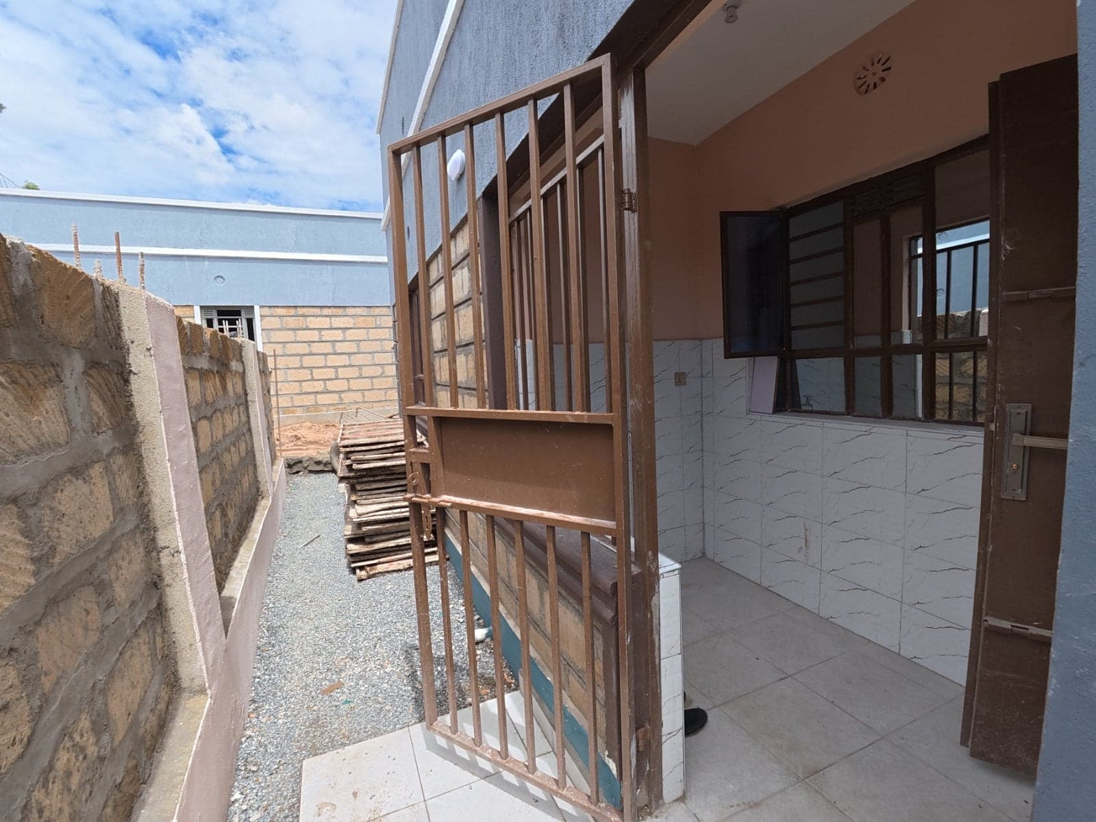 Property - Image 5