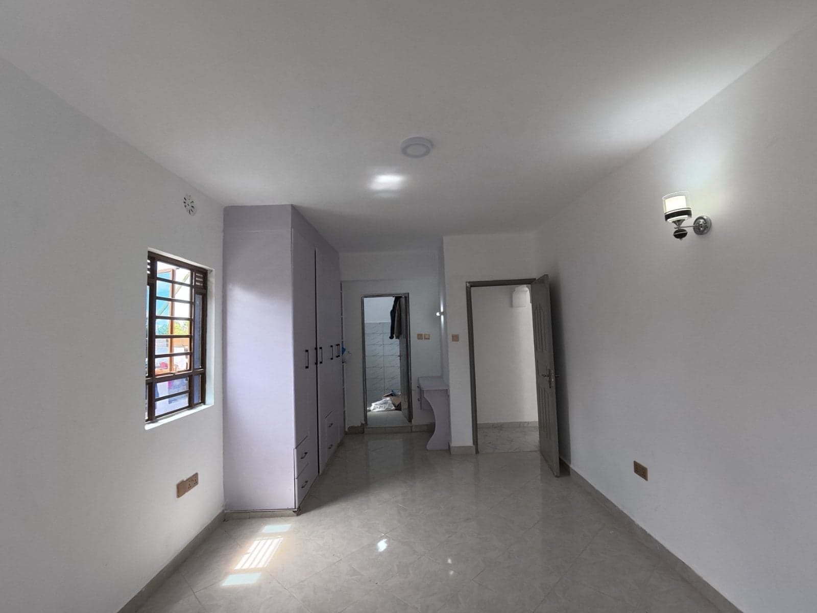 Property - Image 10