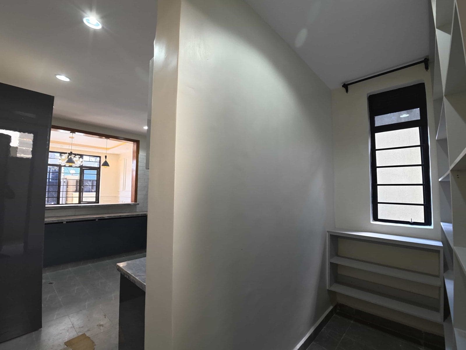 Property - Image 10