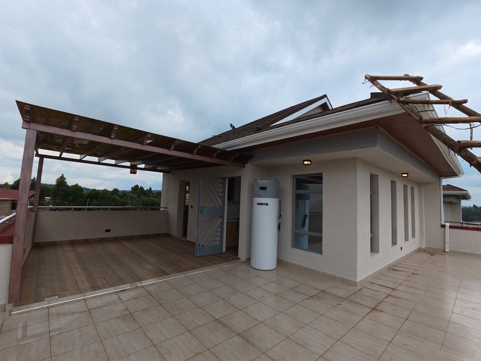 Property - Image 4