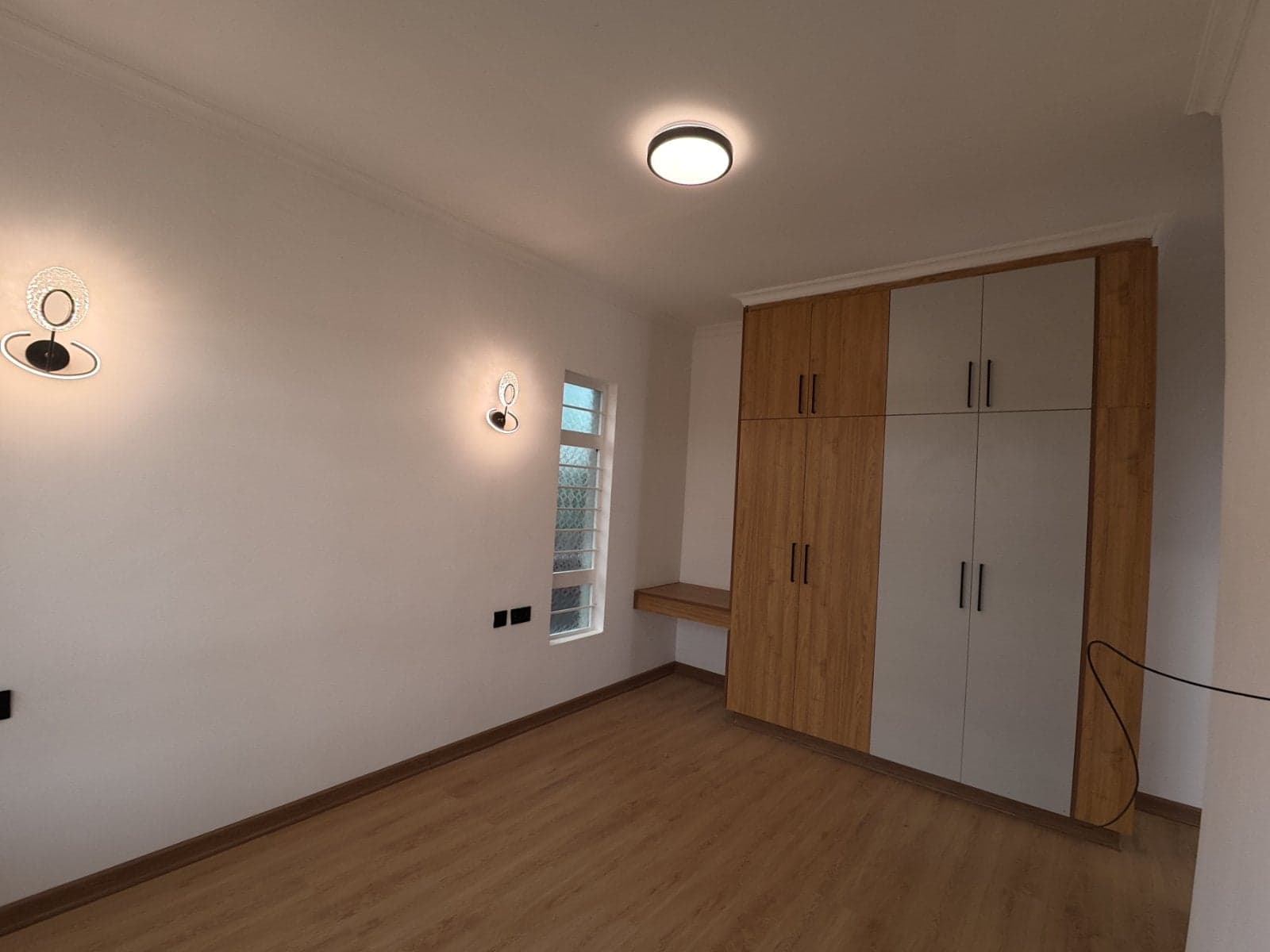 Property - Image 15
