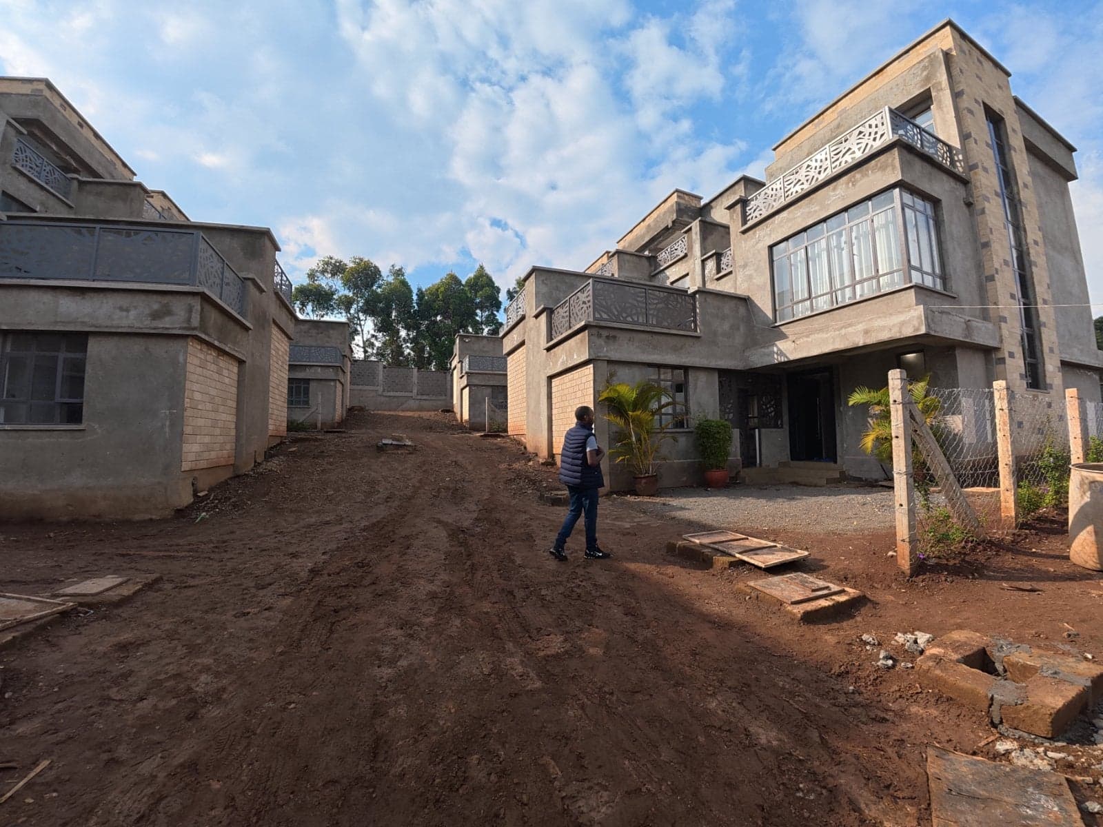Property - Image 2