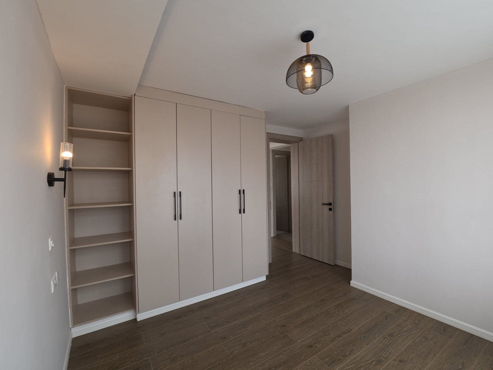 Property - Image 15