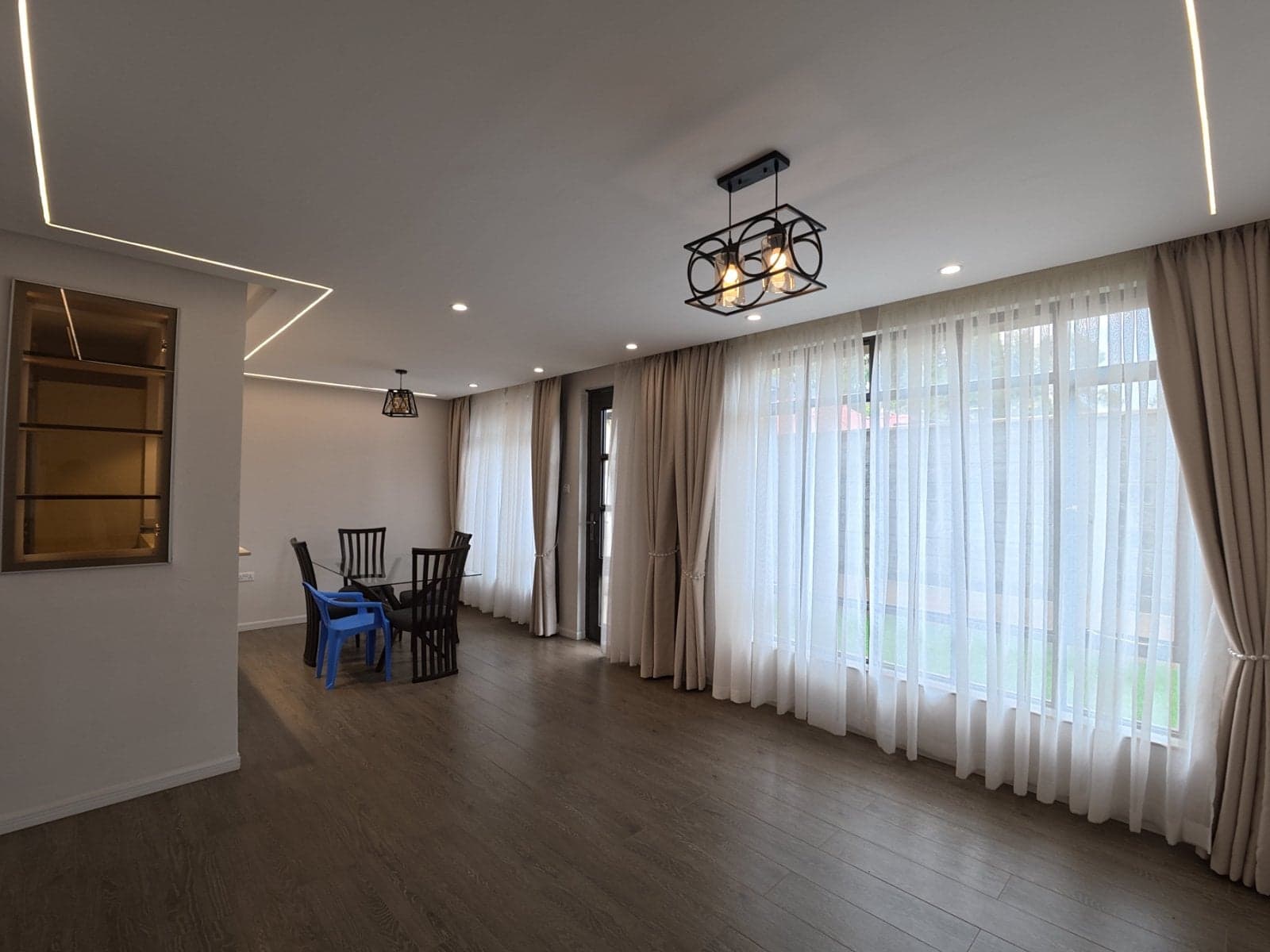 Property - Image 17