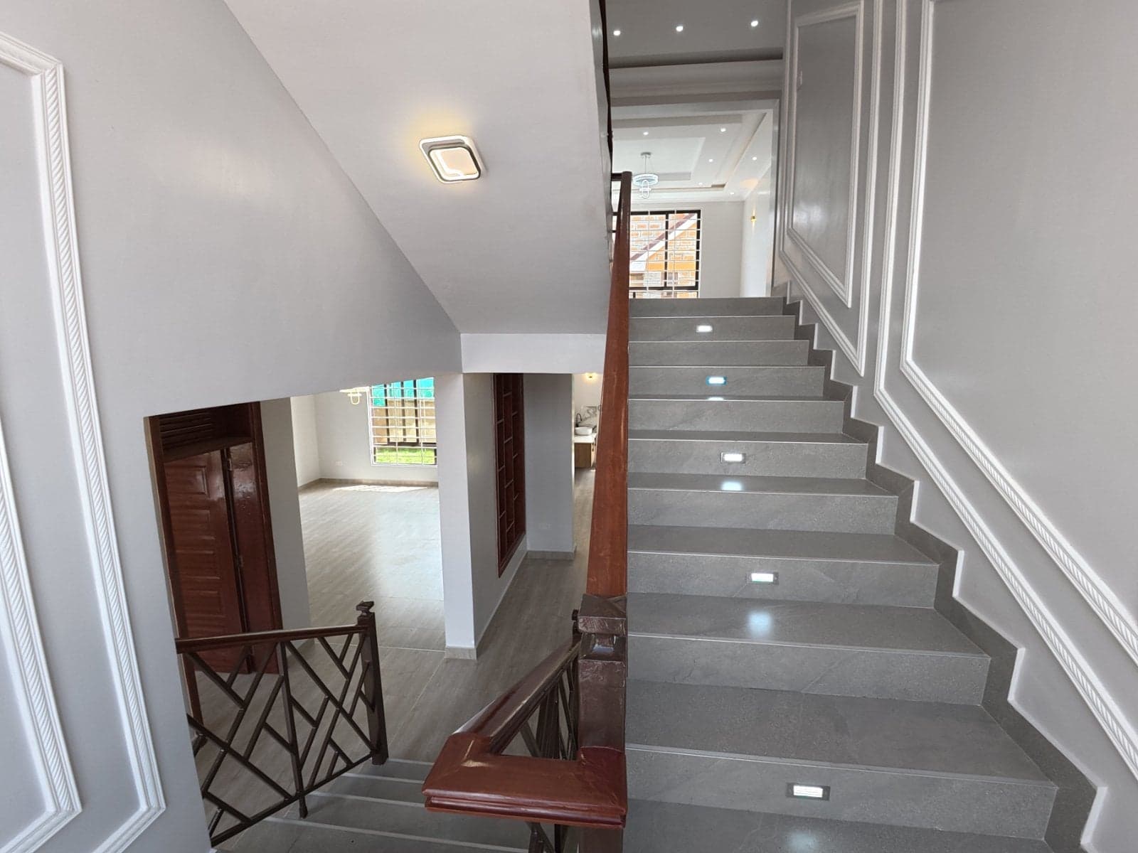 Property - Image 15